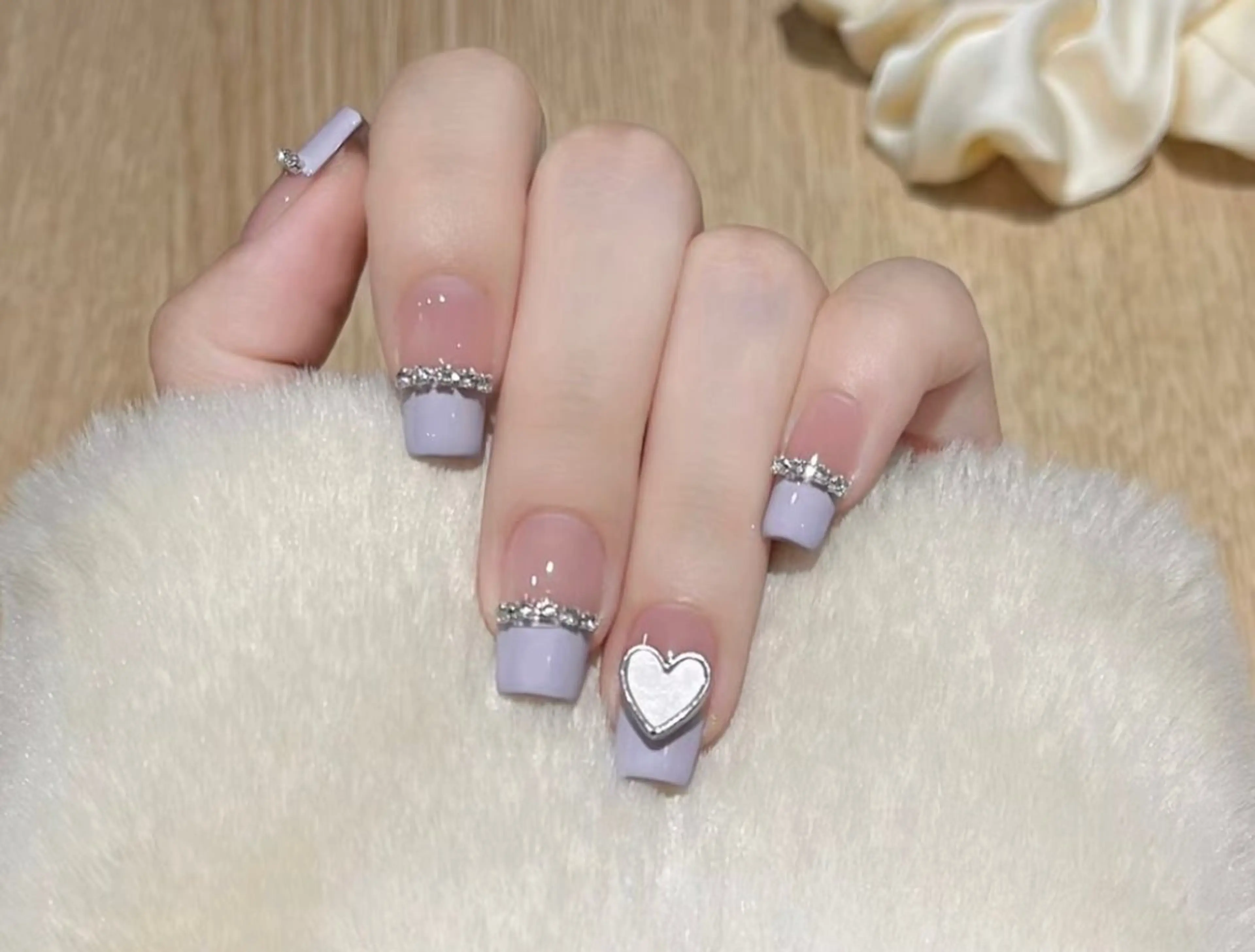 ネイル ハンドネイル 💅E•U•B NAIL🌹所属・横浜市中区曙町 ネイルE·U·Bのネイルデザイン