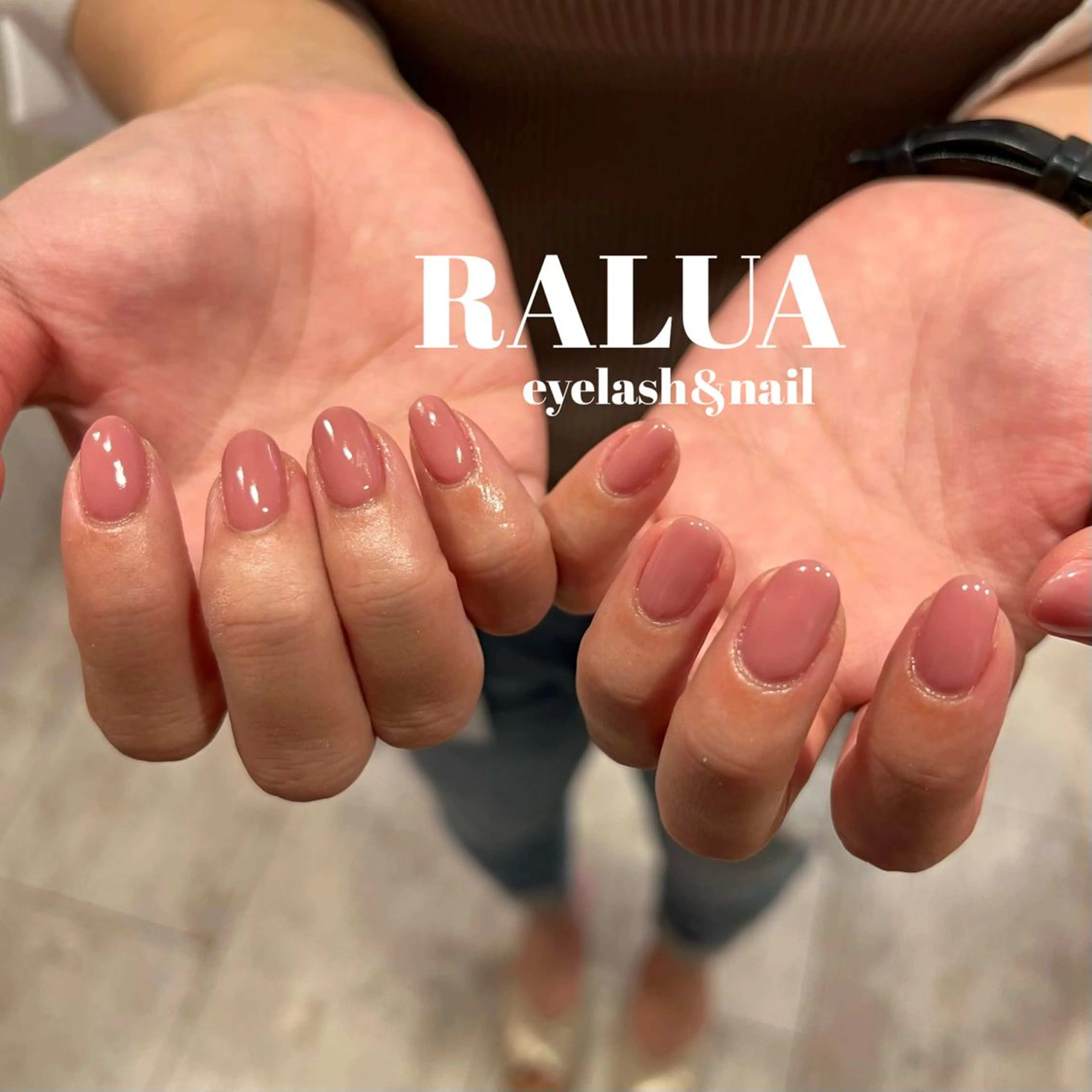 ネイル RALUA shiori🐰のネイルデザイン