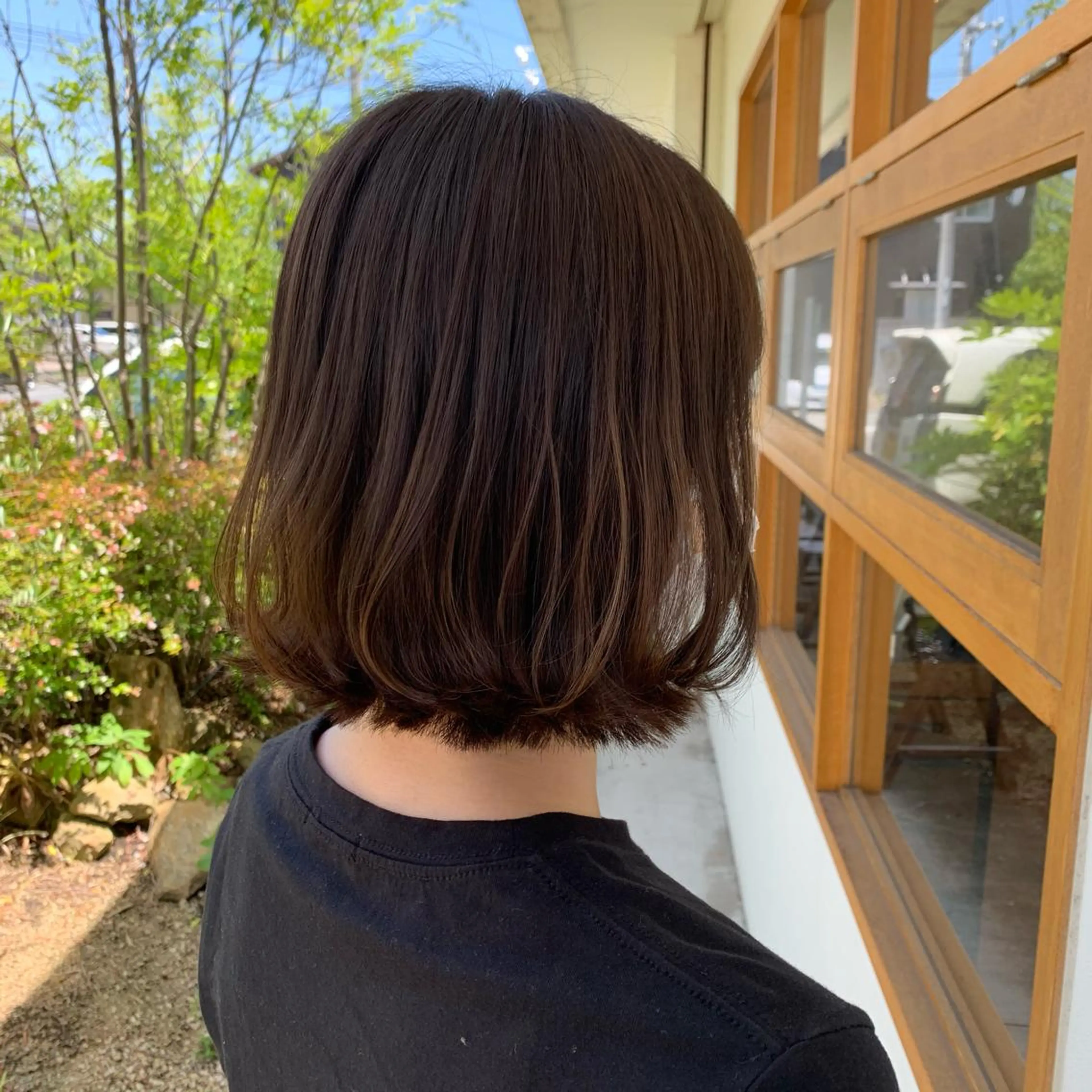 ミディアム 山本 知佳のヘアスタイル