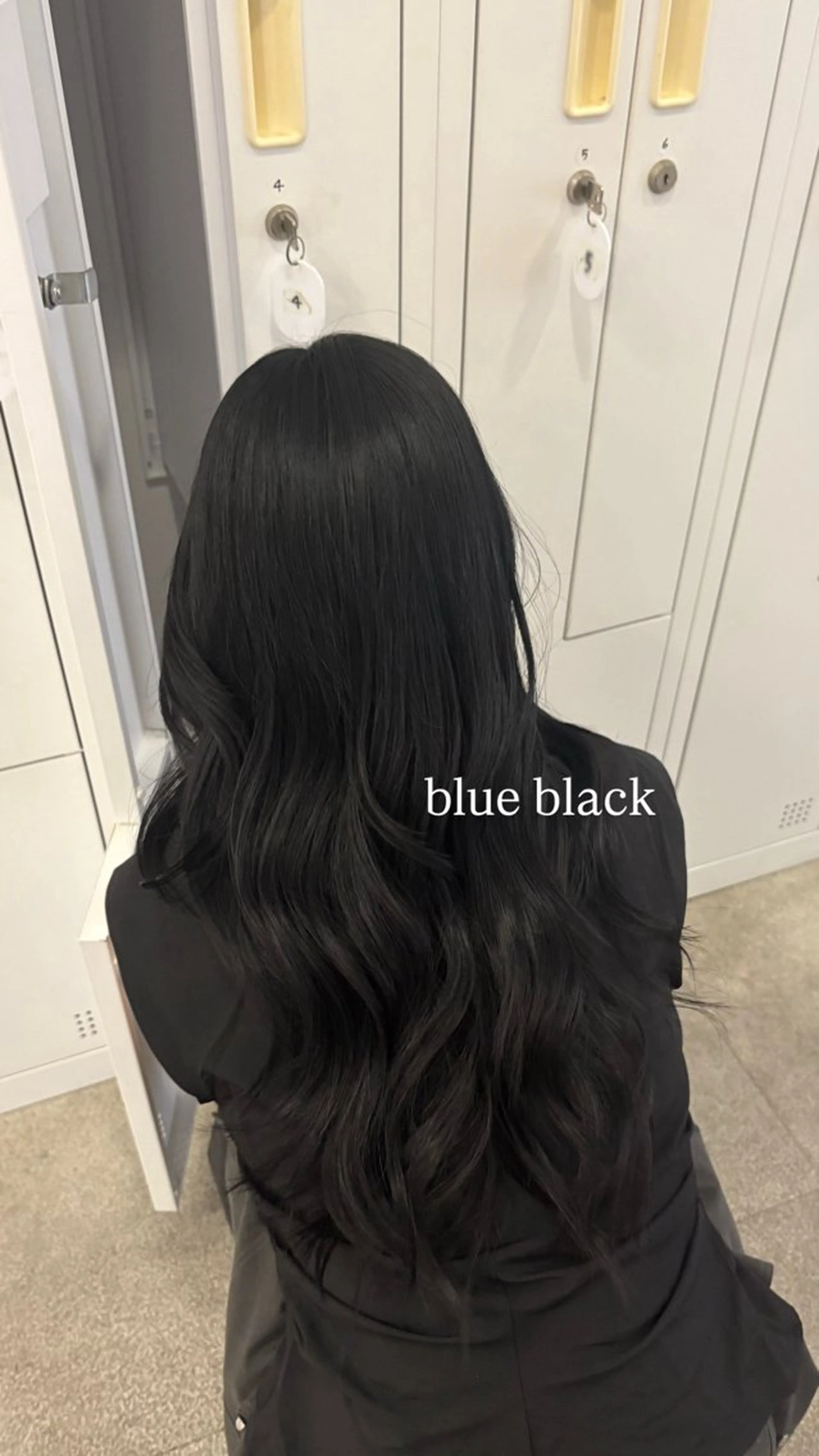 ロング カラー 黒髪 ブルーカラー ブルーブラック 透明感カラー 透明感カラー🩵 /MIHOのヘアスタイル