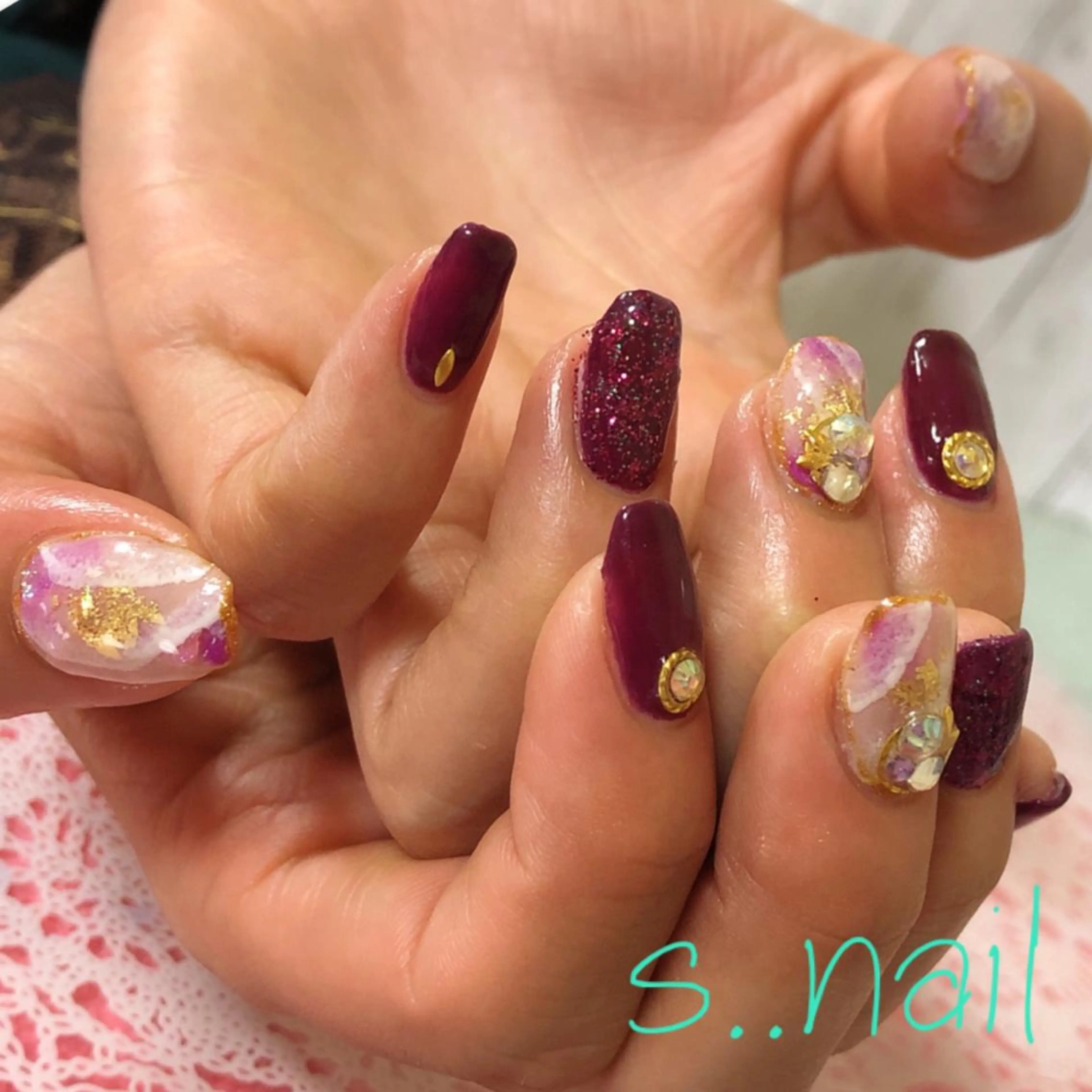 ネイル 成人式 持ち込み ハンドネイル フットネイル s..nail / MORITAのネイルデザイン