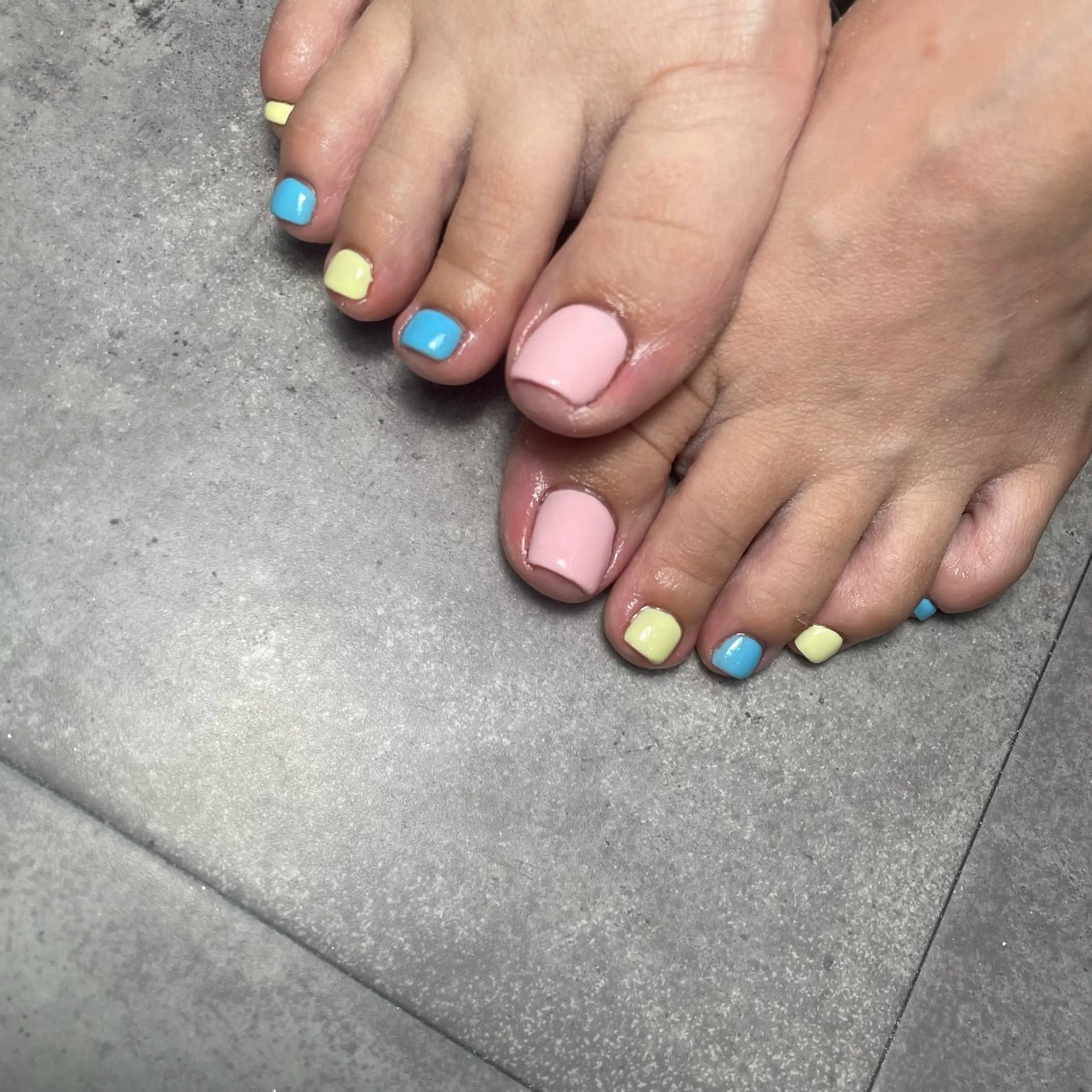 ネイル フットネイル ワンカラーネイル THE464 the464のネイルデザイン