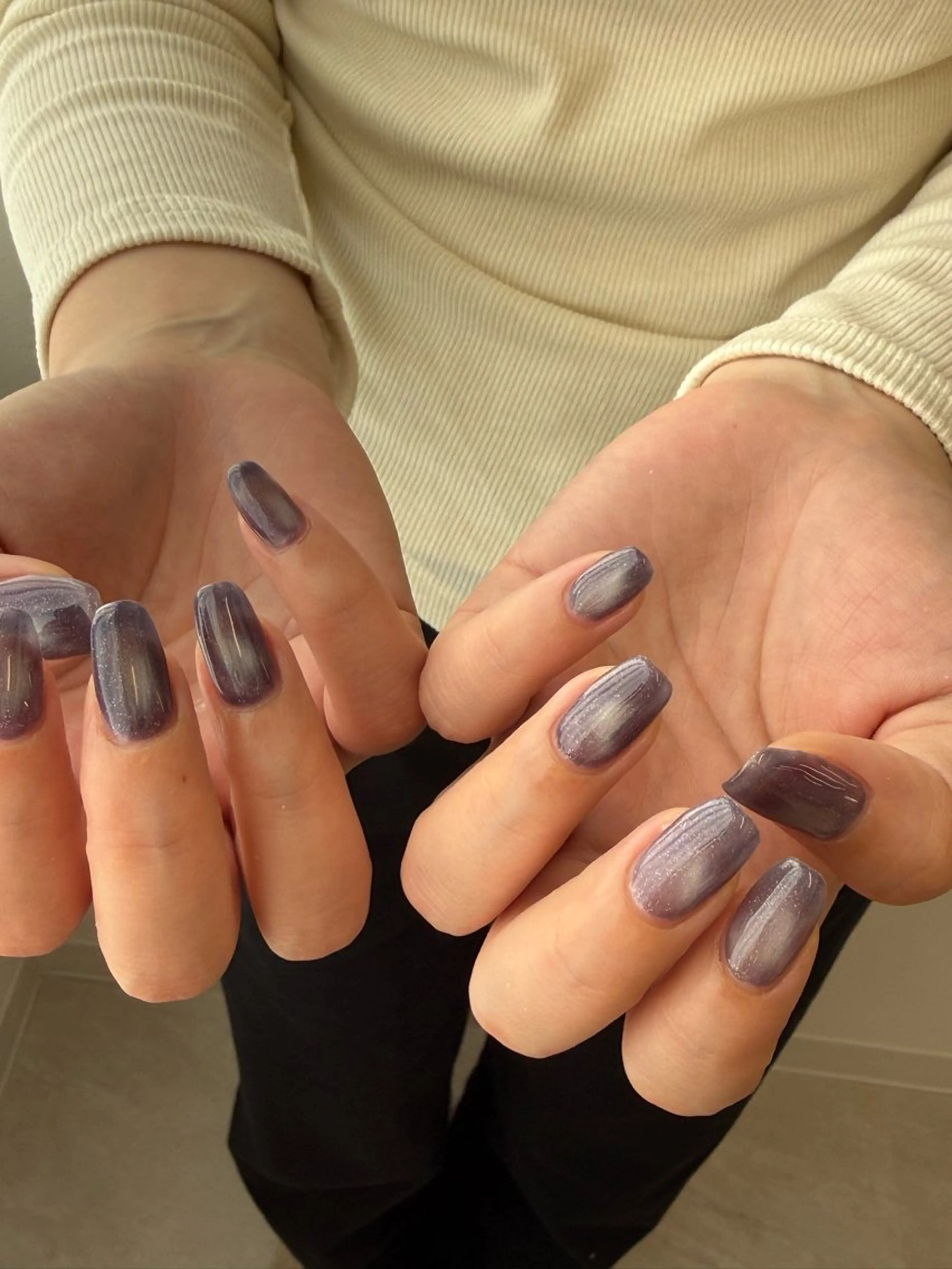 ネイル フラッシュネイル ジェルネイル マグネットネイル ニュアンスネイル パラジェル ネイルサロンhotori所属・ネイルサロン hotoriのネイルデザイン