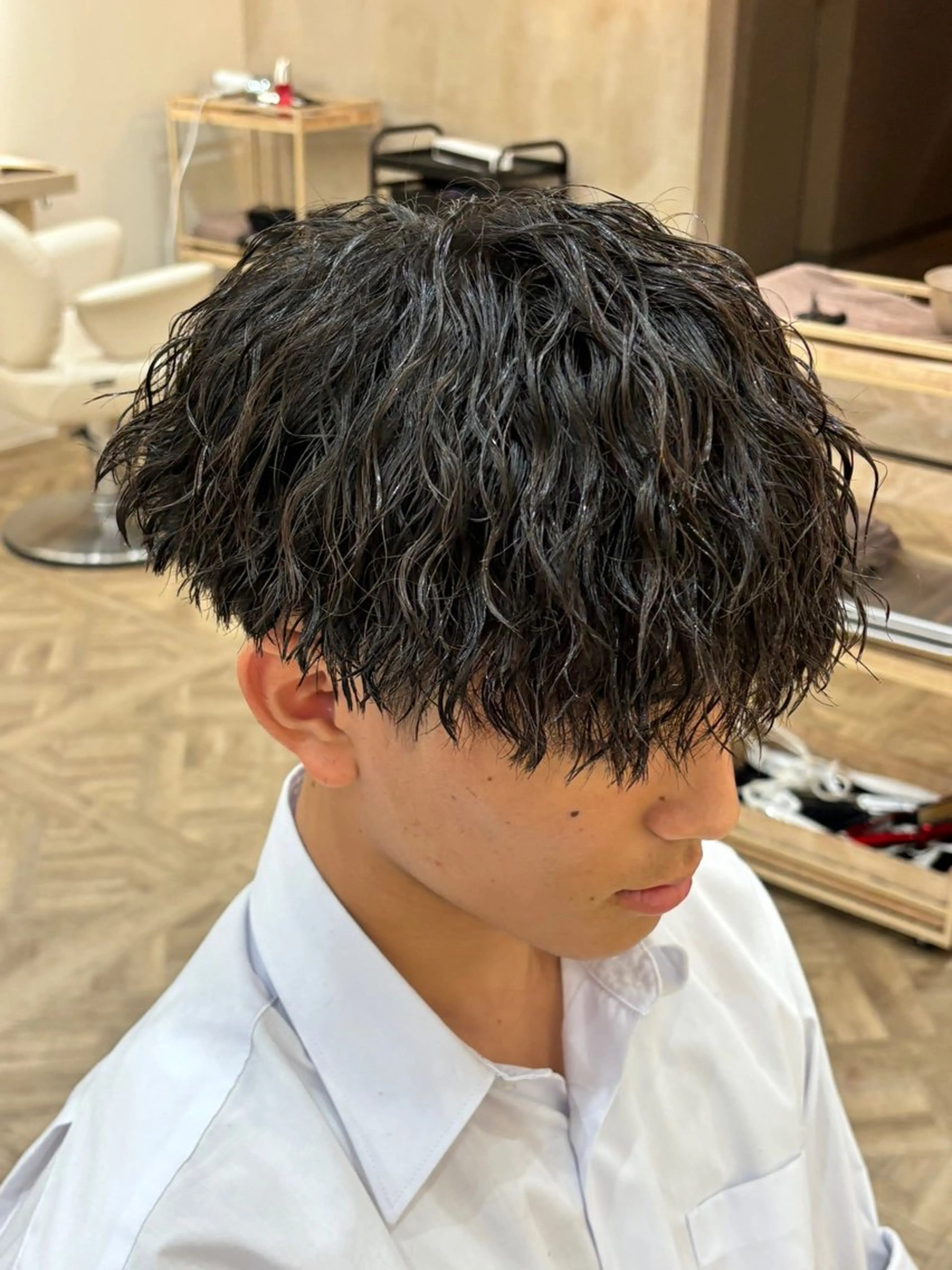 ショート パーマ メンズ パーマ職人DAIKI ツイスパ/波巻きのヘアスタイル