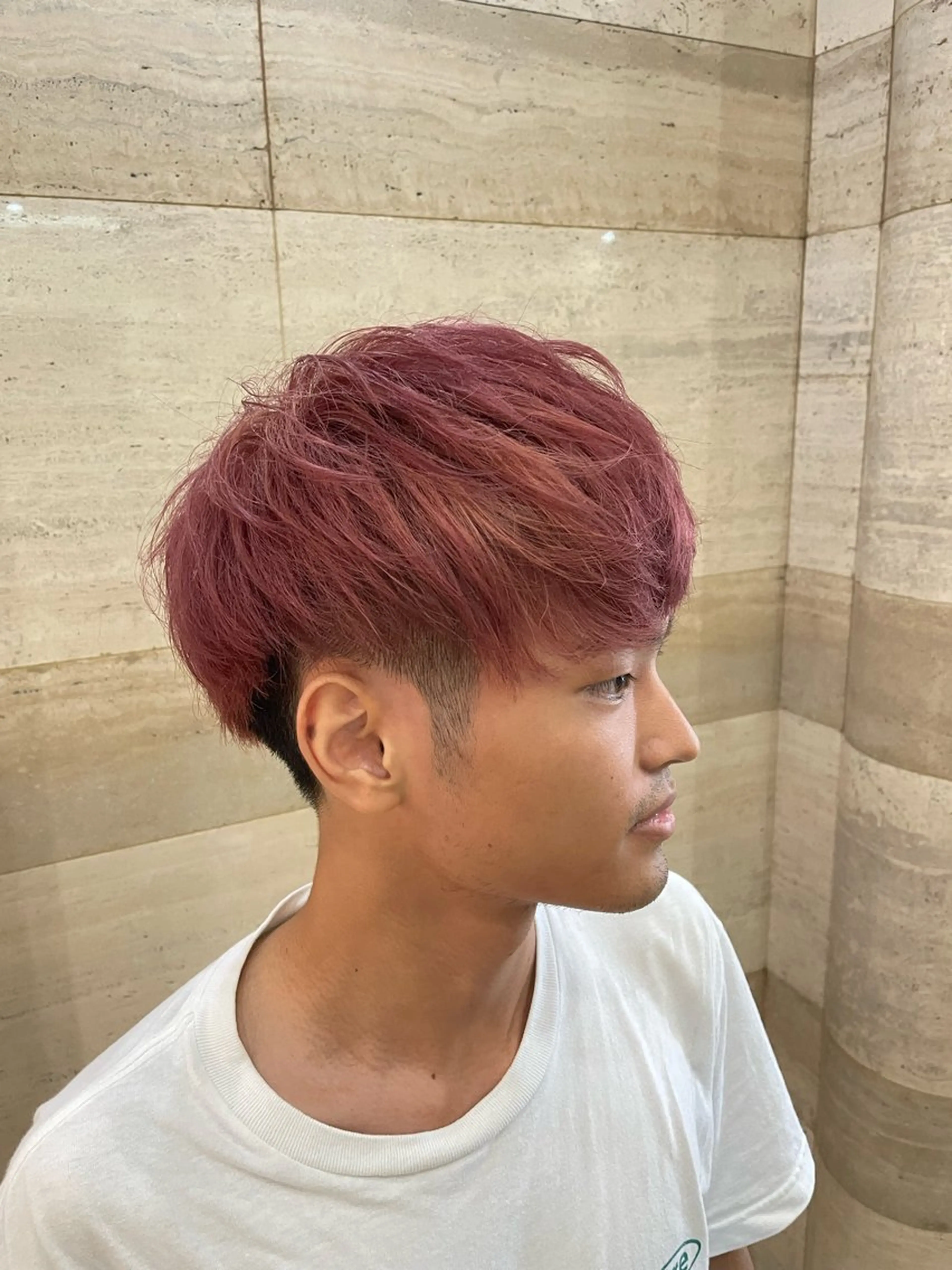 ミディアム カラー メンズ PARU hair salonのヘアスタイル