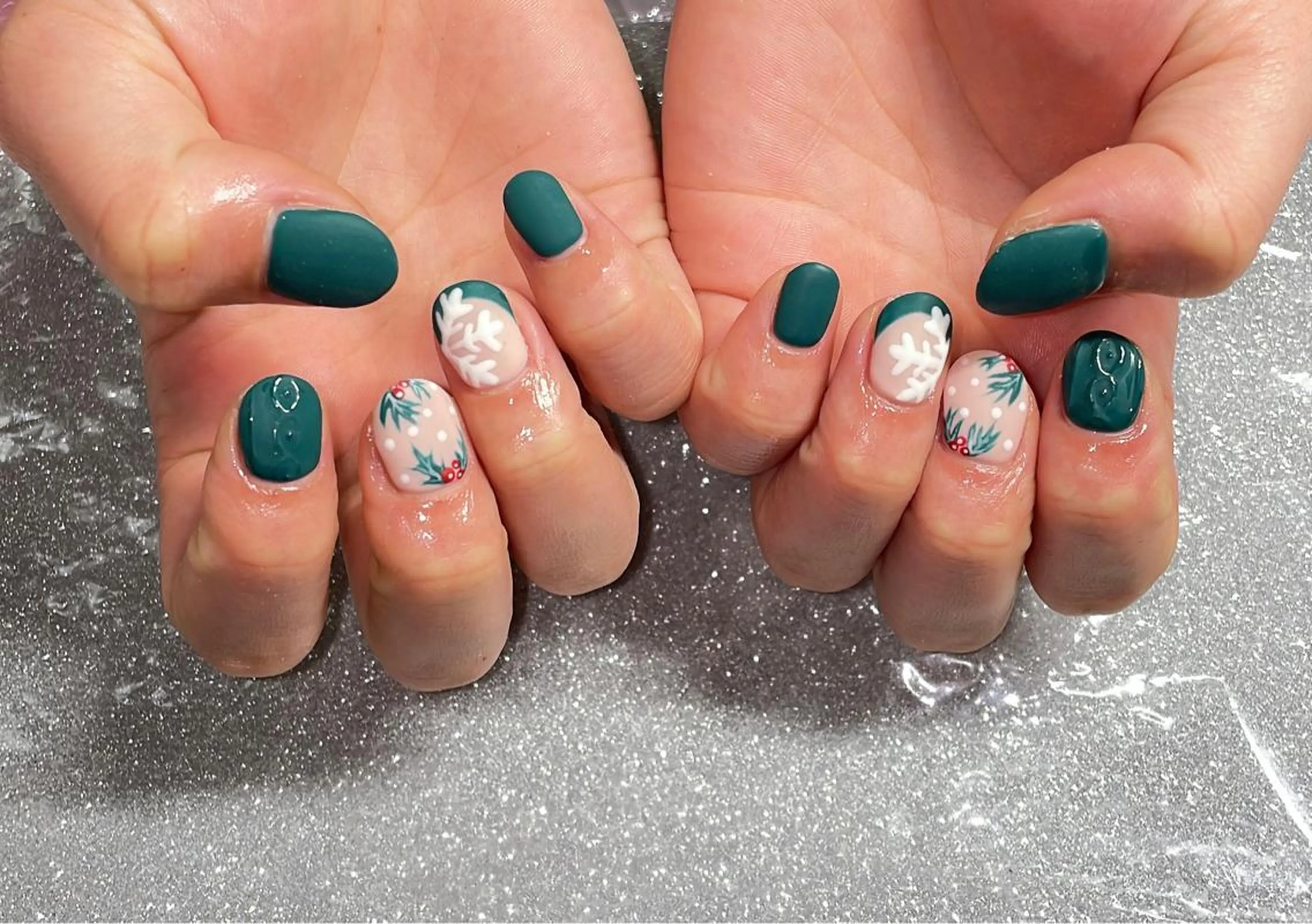 ネイル ハンドネイル VIERU 🌈🎀💖のネイルデザイン