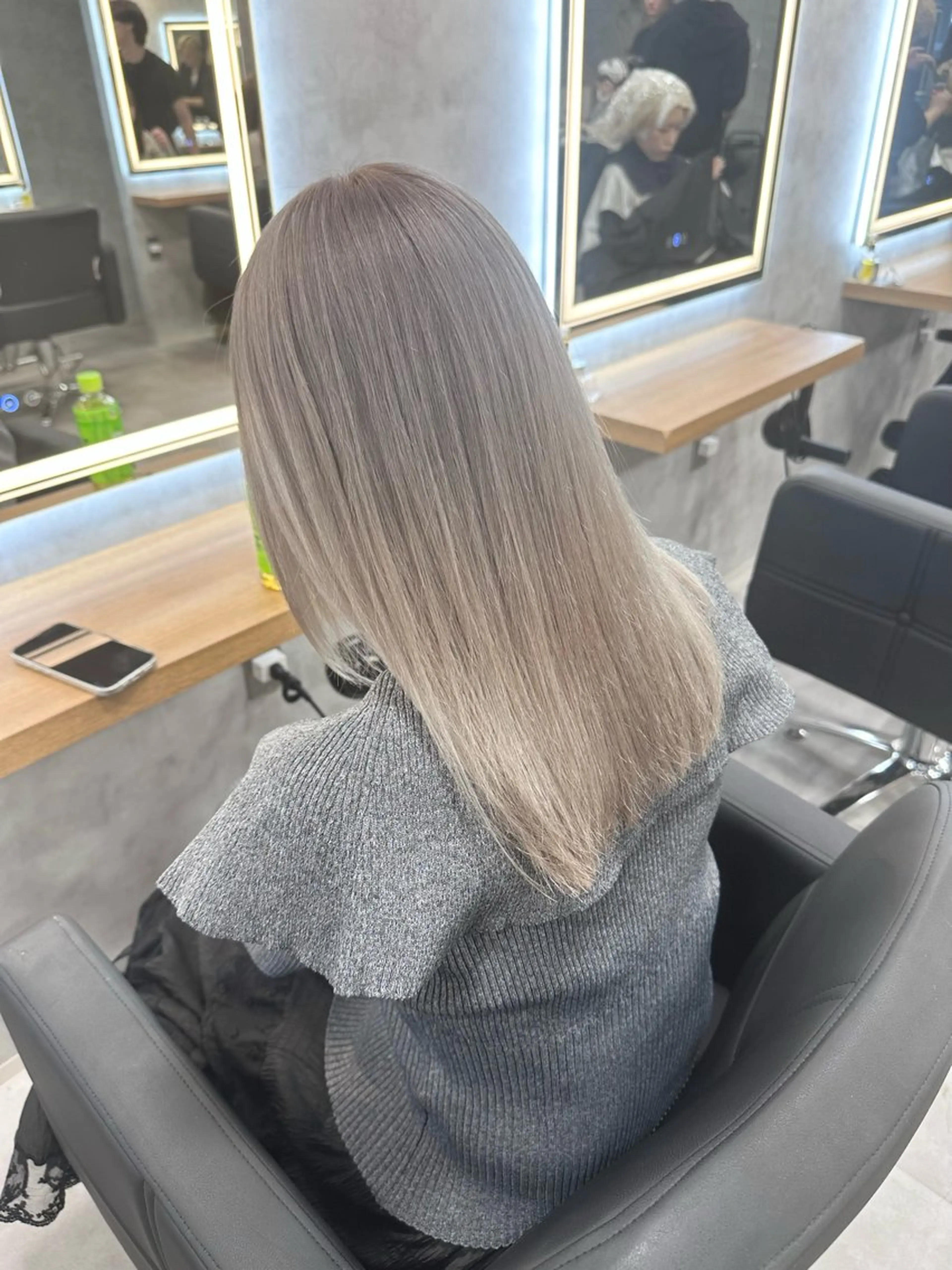 セミロング ヘアカラー 色落ち満足度No.1 YASUAKIのヘアスタイル