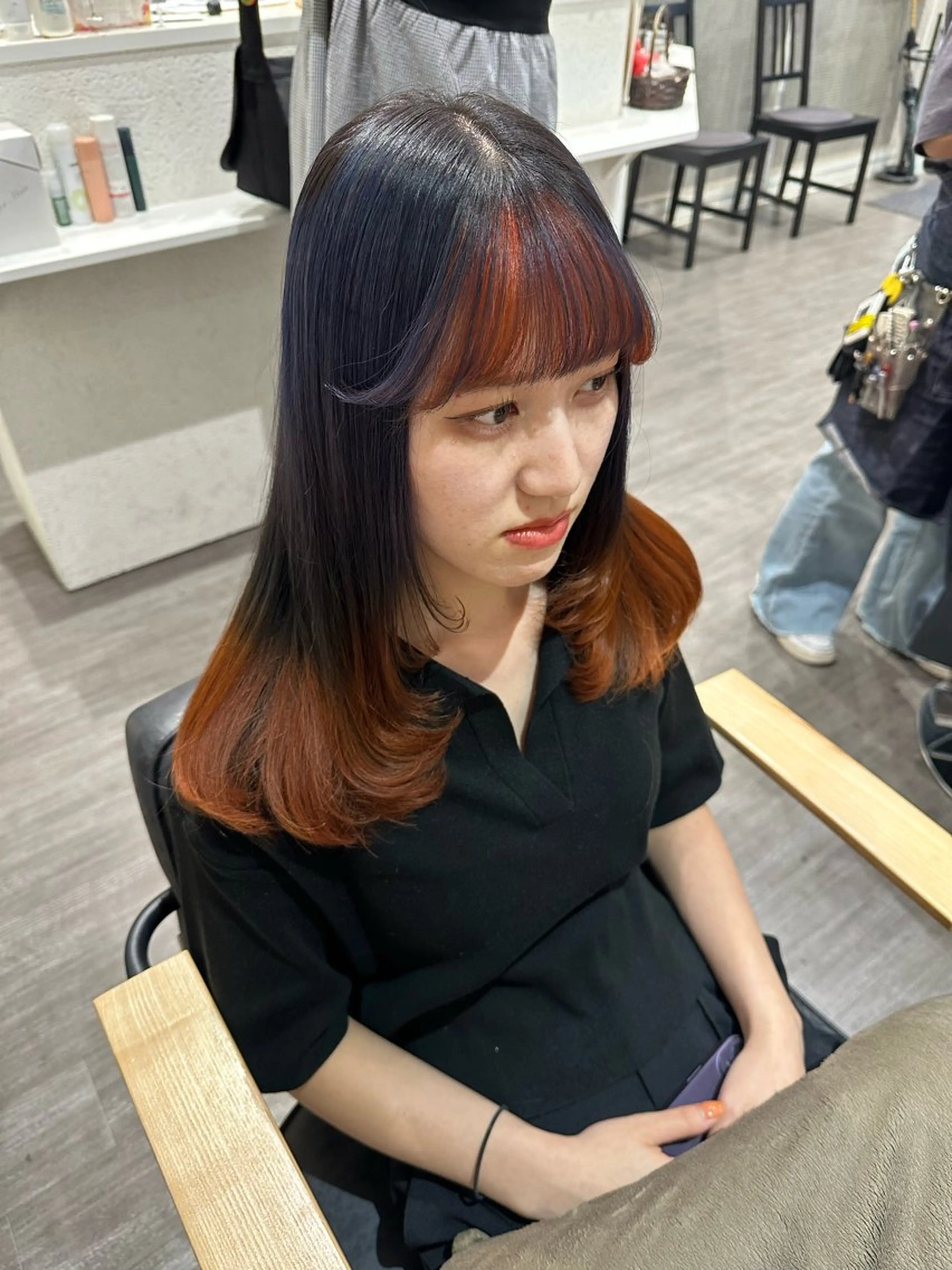 セミロング カラー ブルーカラー ブルーラベンダー ラベンダーカラー オレンジ 艶髪レイヤー上田 紗也🇰🇷💗のヘアスタイル