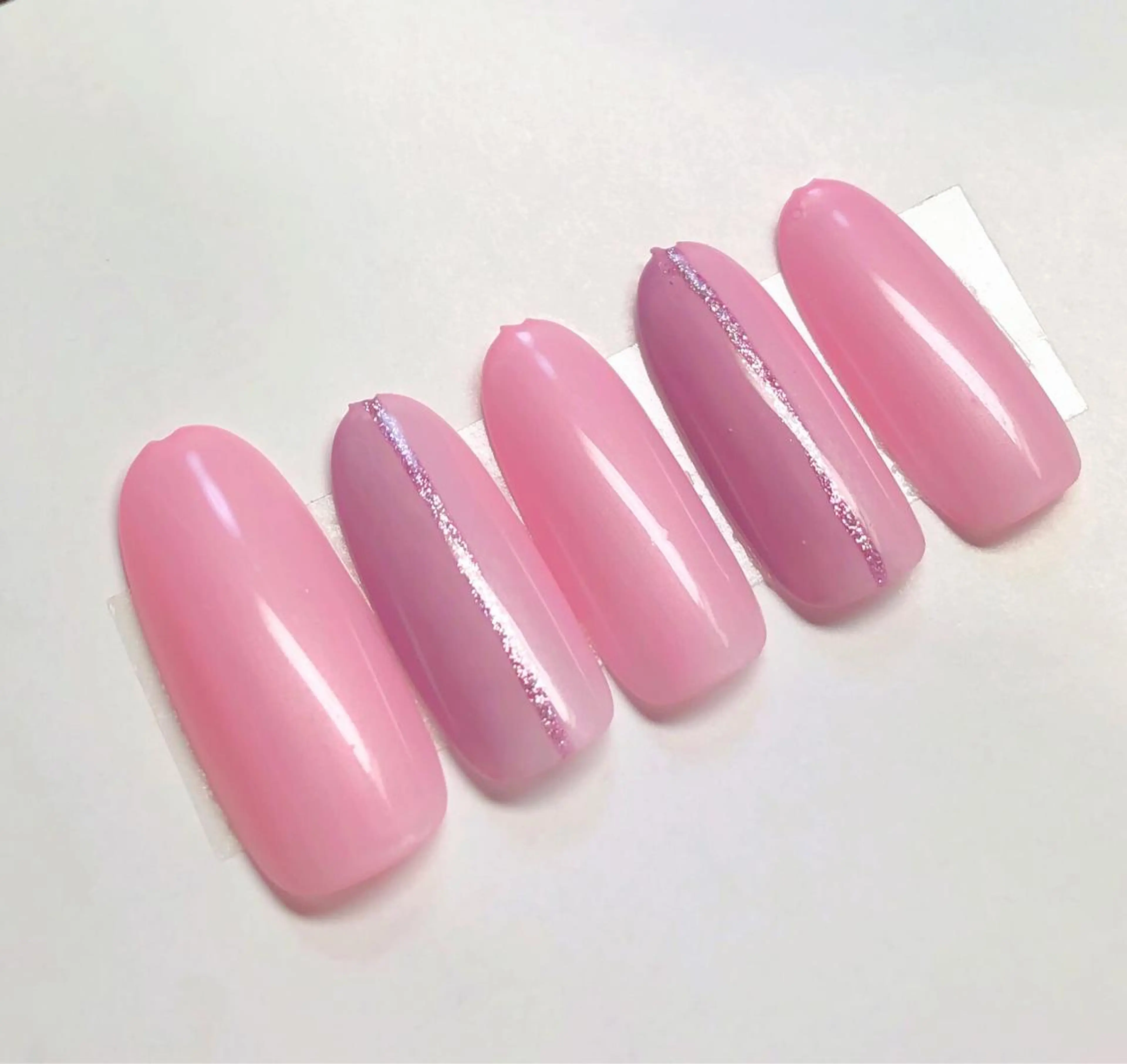 ネイル Bella  totalbeauty所属・Bella 齋藤理奈のネイルデザイン