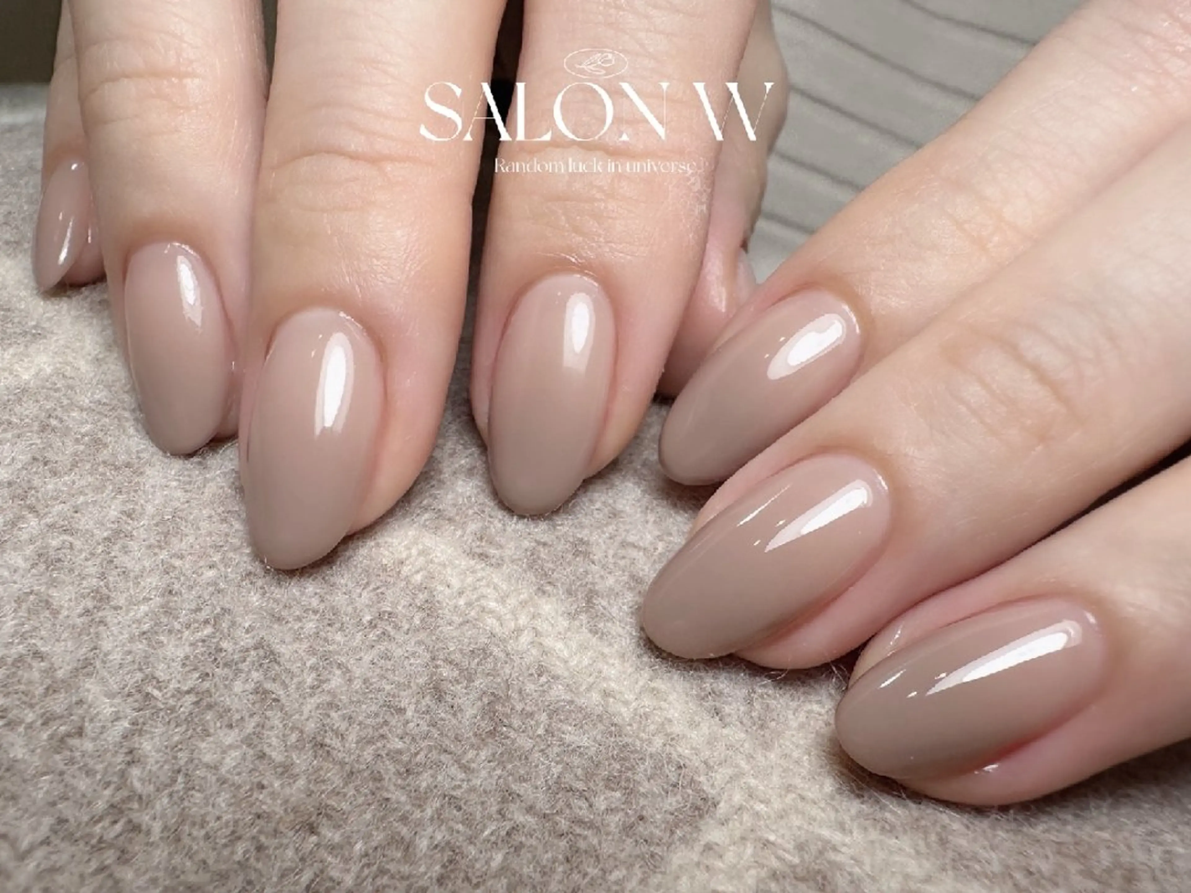 💅🏻伸びても気にならない💅🏻美フォルム♪カラーorラメグラデーション（※オフ有り）サービスパーツ2個まで無料✨の写真