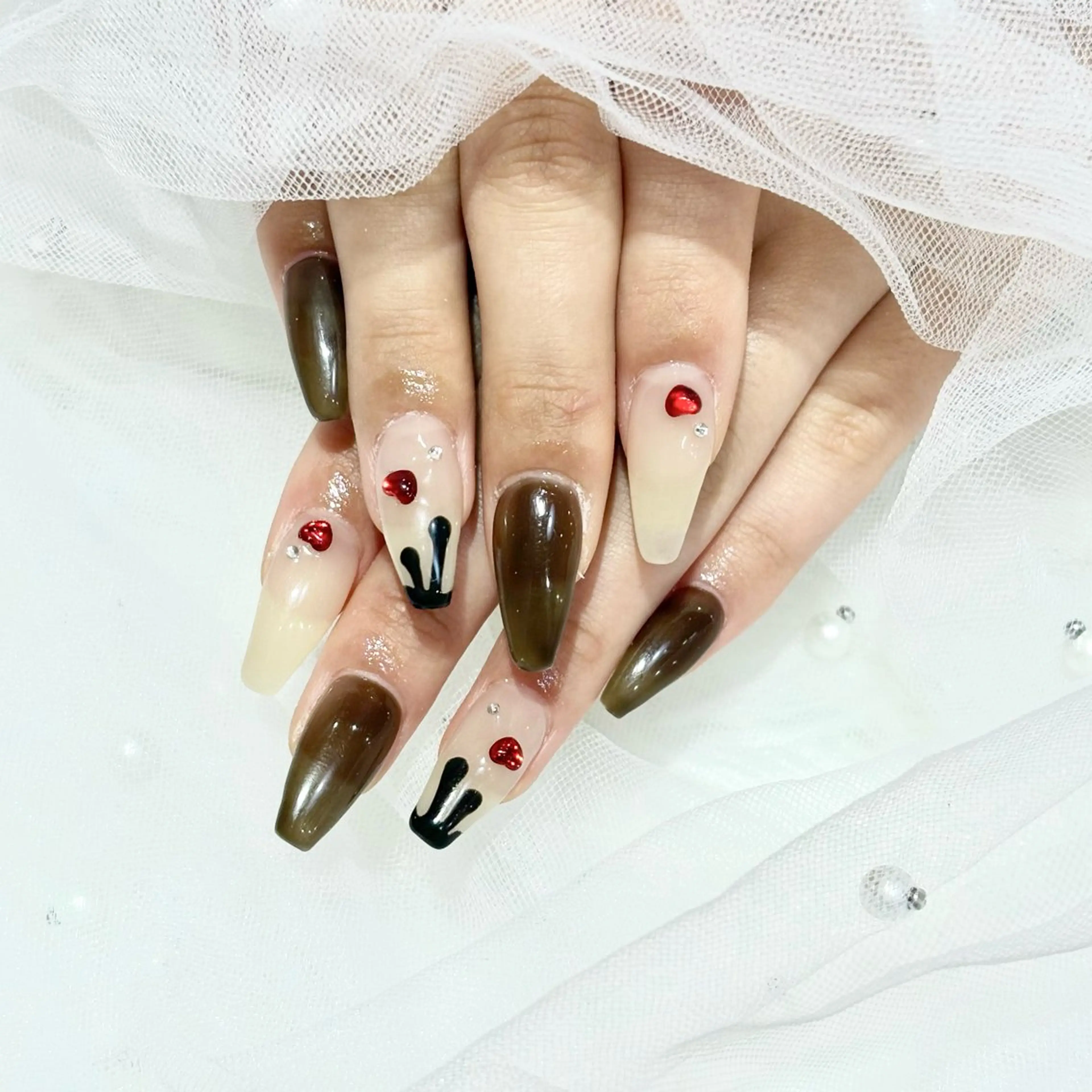 ネイル ハンドネイル WISTERIA sahoのネイルデザイン