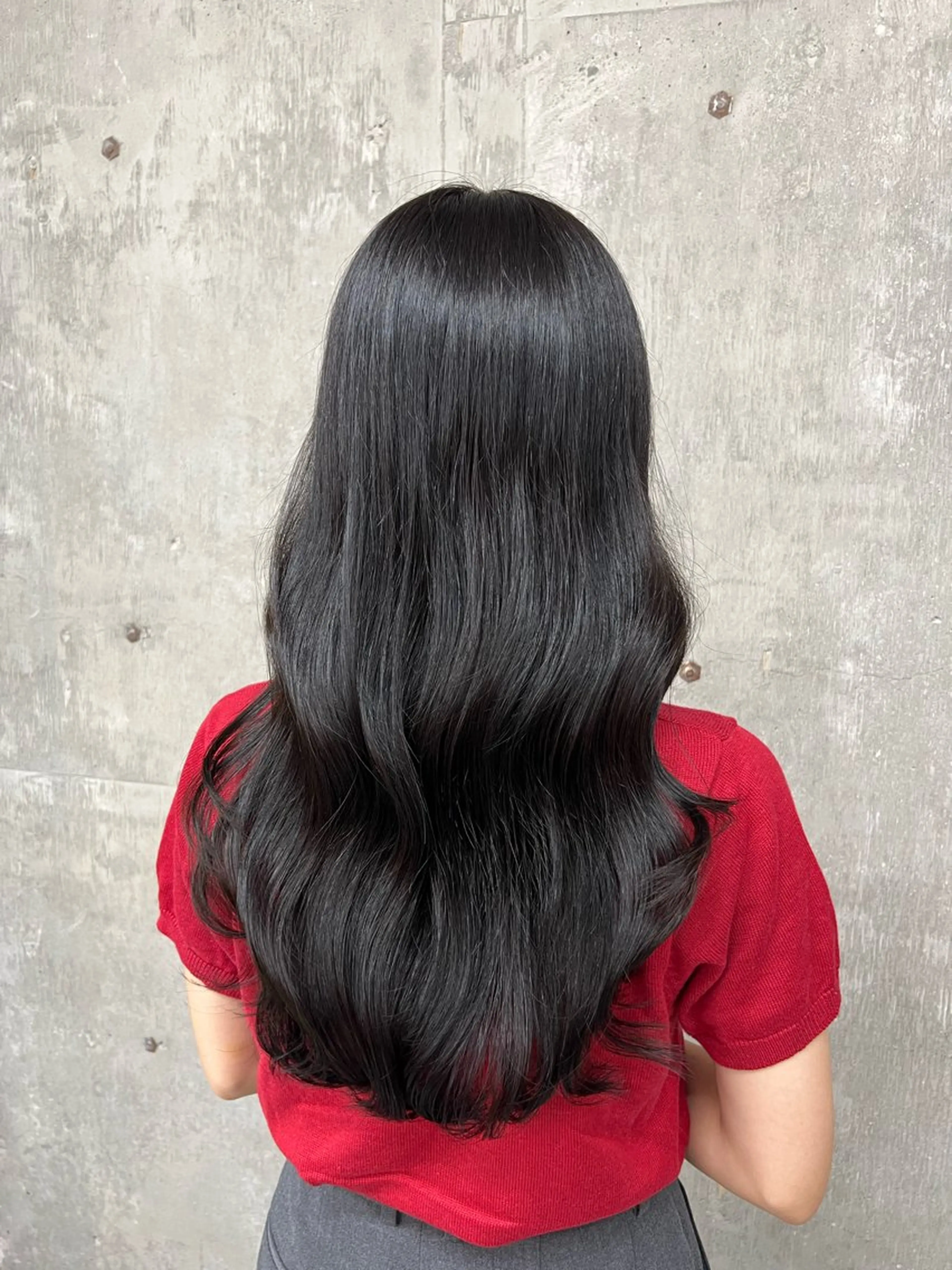 ロング カラー era所属・azumi/ボブ/暖 色/オリーブ/縮毛のヘアスタイル