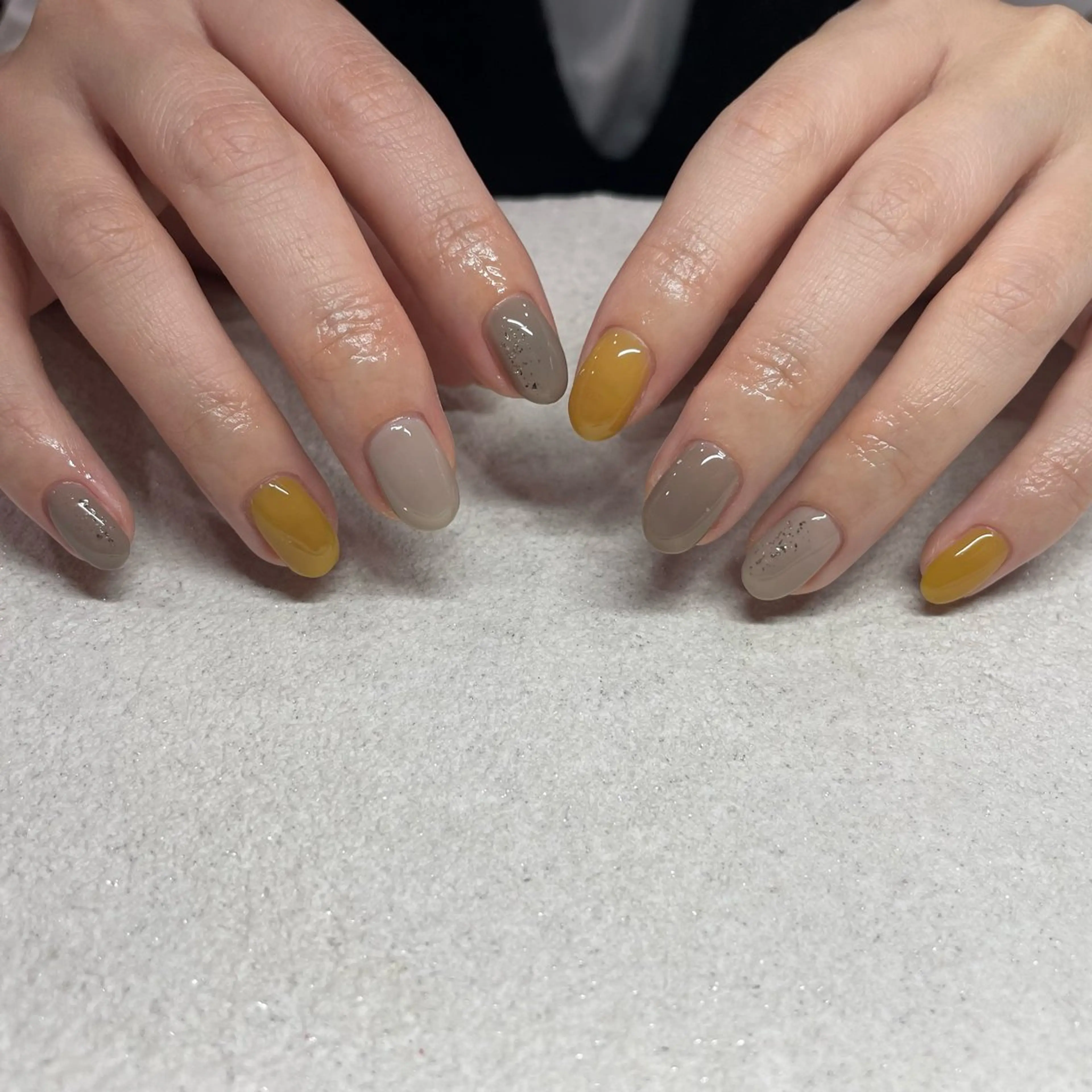 ネイル パラジェルサロン 大人女性が通うサロンのネイルデザイン