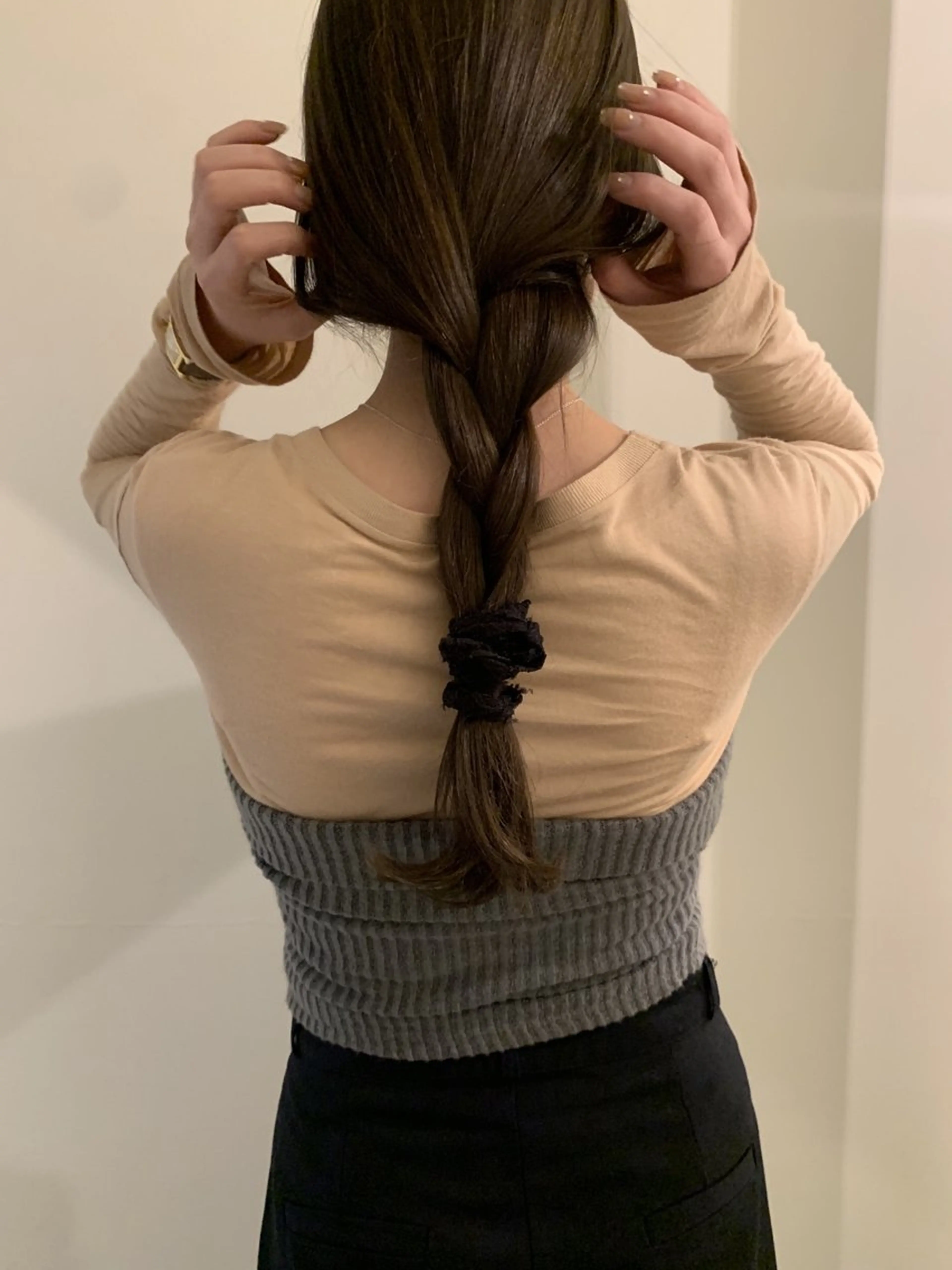 ロング カラー ベージュカラー ブリーチ カット ヘアカラー トリートメント 落合希 Olivebeigeのヘアスタイル