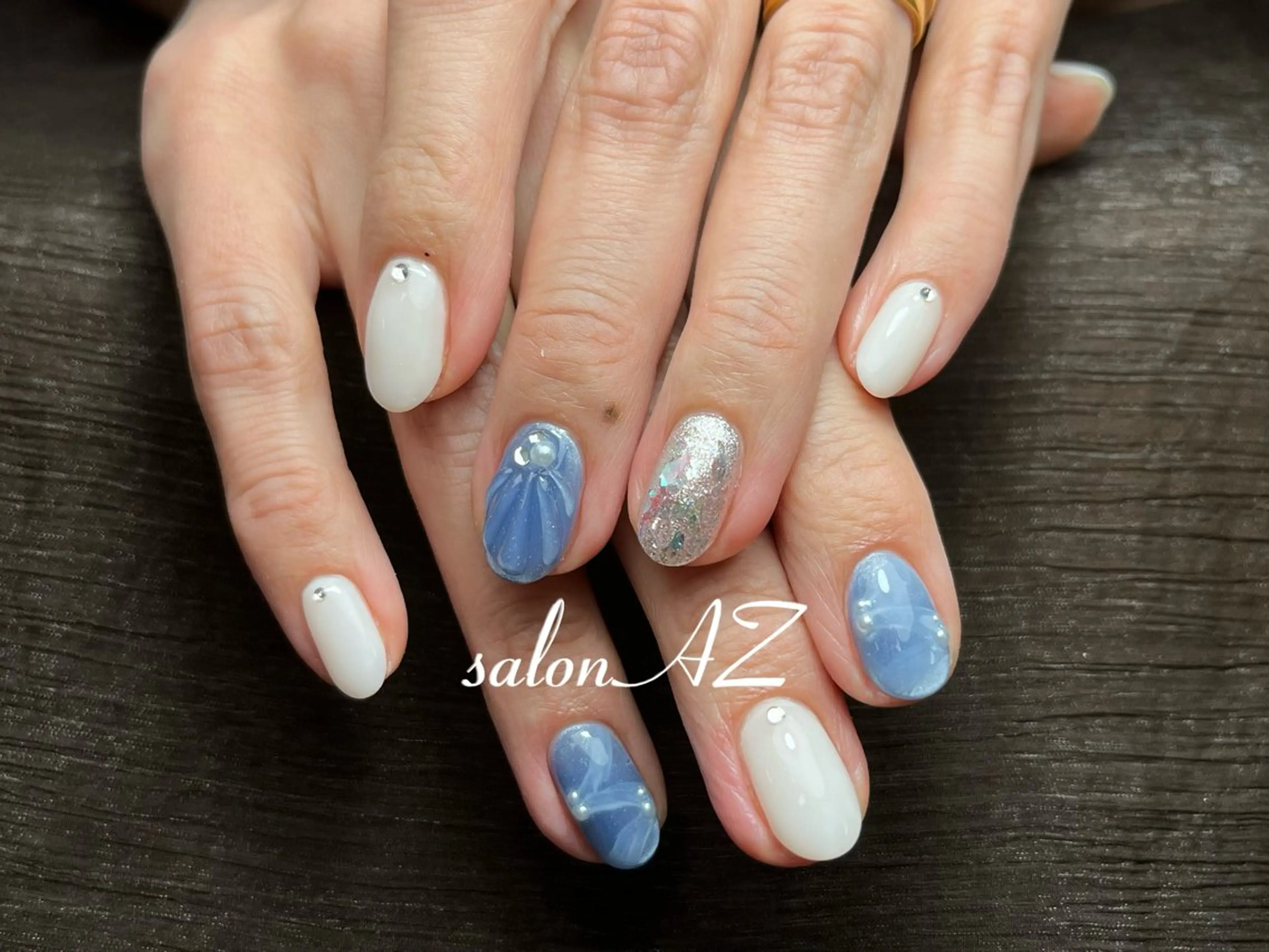 ネイル アートネイル 長さ出し フットネイル フレンチネイル ジェルネイル ハンドネイル salon AZのネイルデザイン