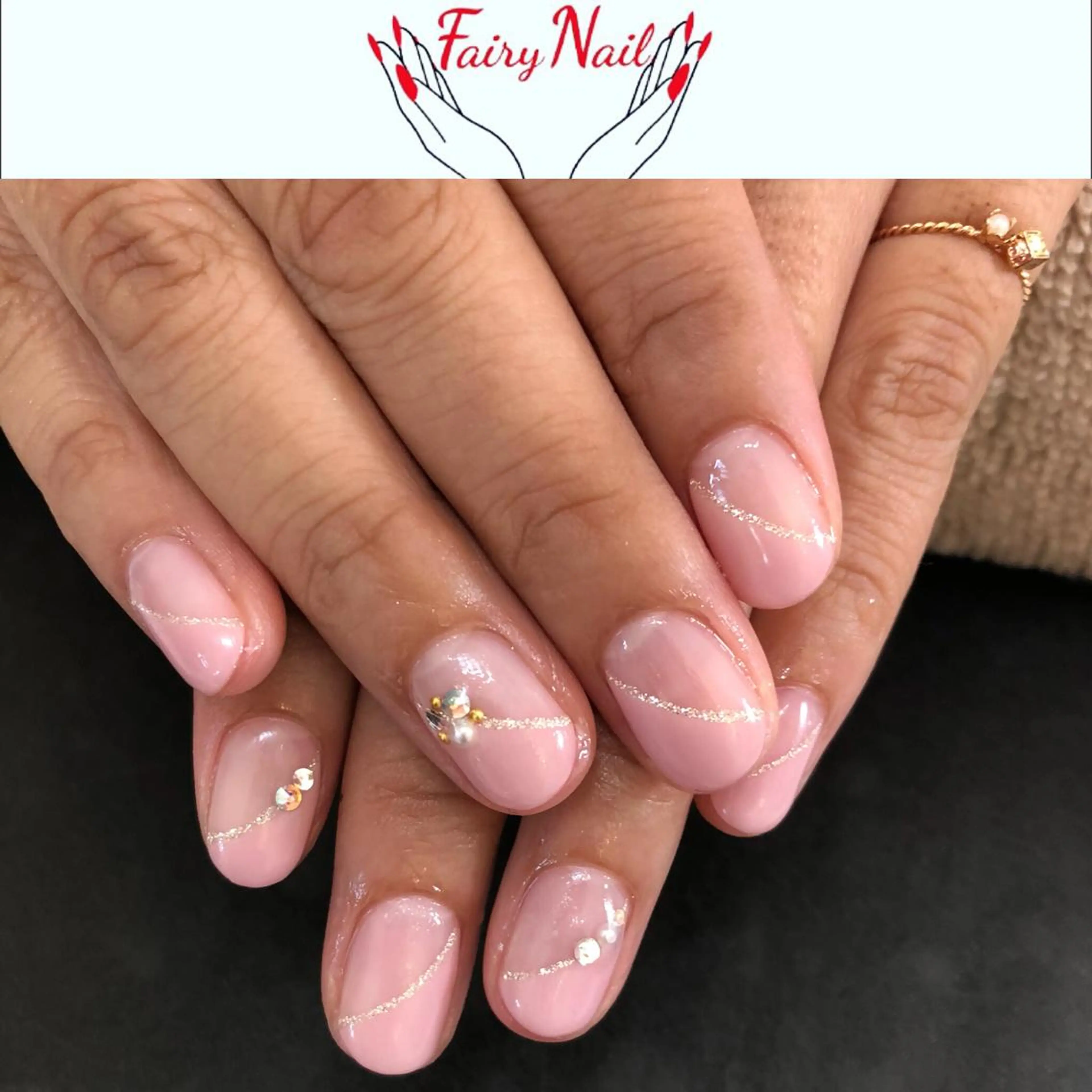 ネイル フレンチネイル 斜めフレンチ シルバー Fairy Nail所属・Fairy nailのネイルデザイン