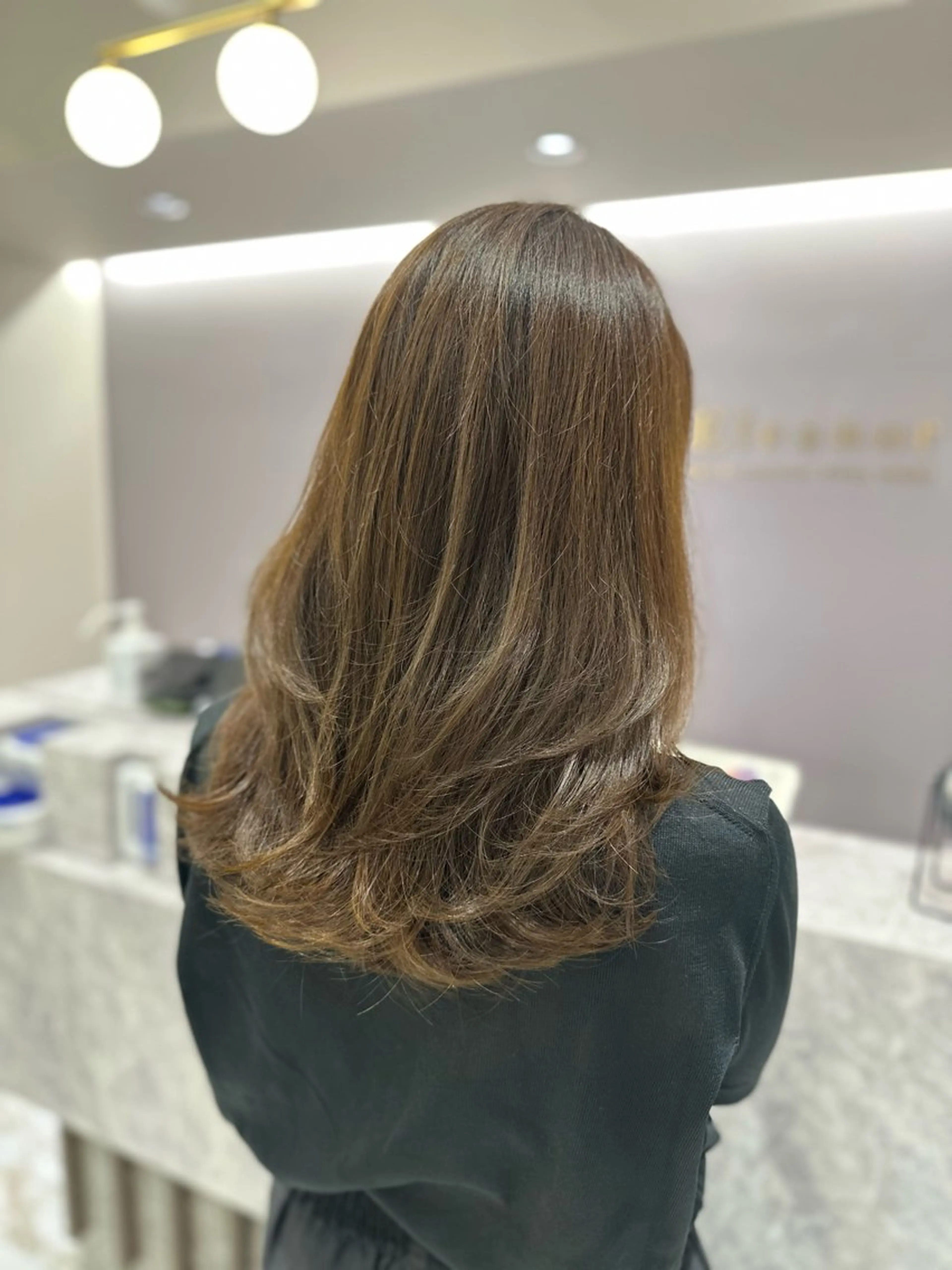 セミロング カラー カット ヘアカラー トリートメント 韓国レイヤー✨ yasuko銀座のヘアスタイル