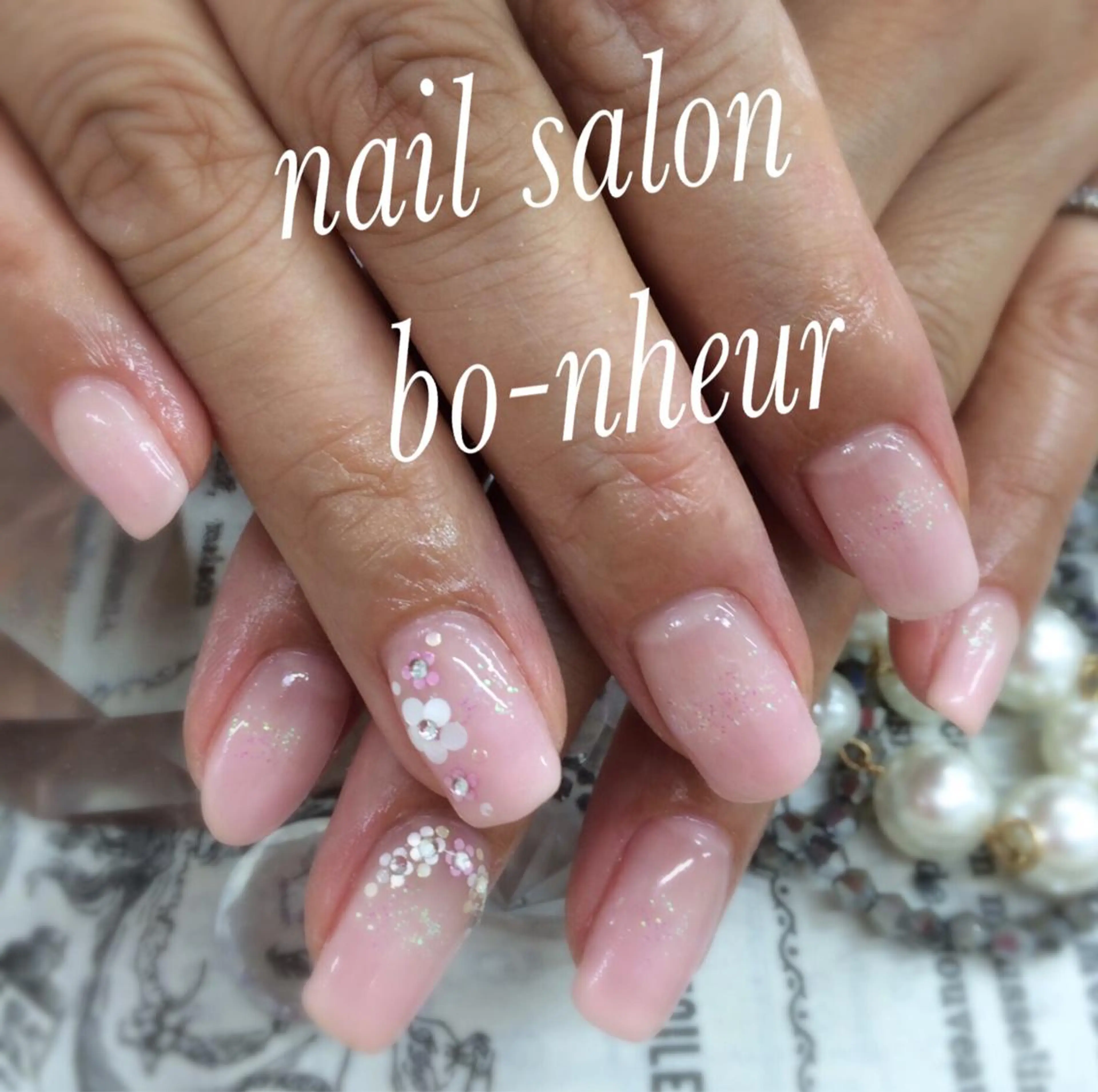 ネイル シンプルネイル bo-nheur ボ・ヌールのネイルデザイン