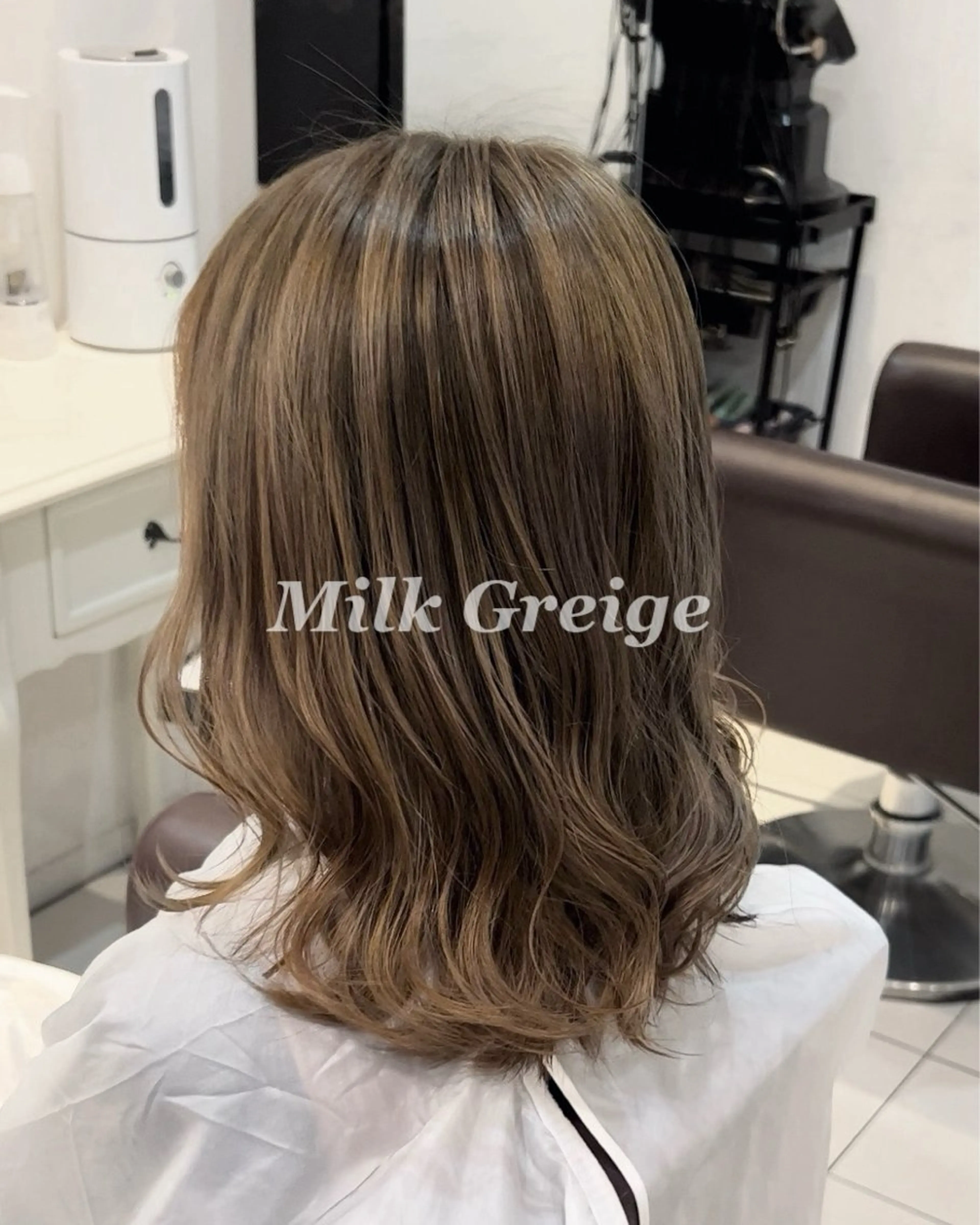 【1日2名様限定🔓】✨デザインカット+ダメージレスカラー🎊施術時間→約2時間前後の写真