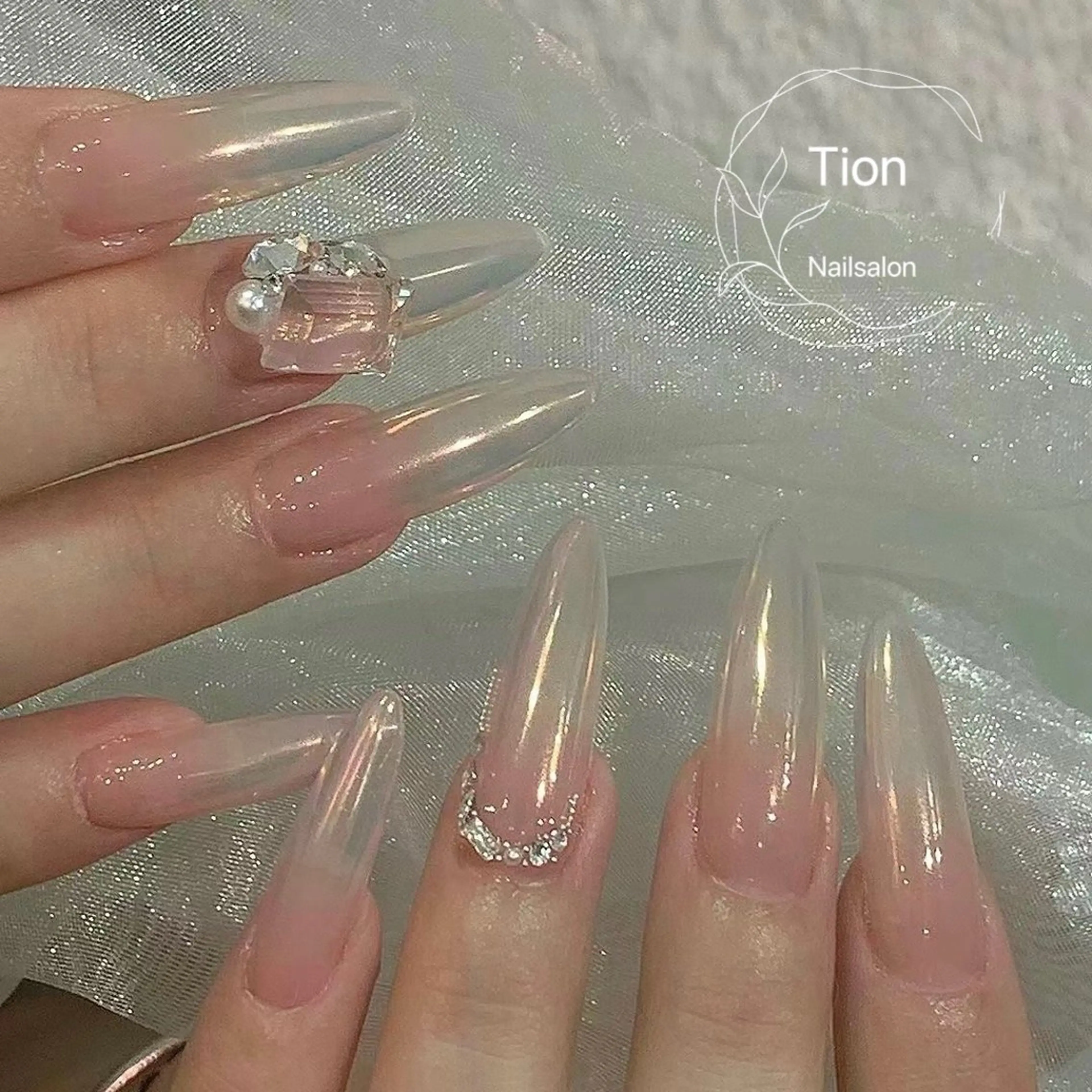 ネイル チークネイル 長さ出し フットネイル フレンチネイル ジェルネイル Nailsalon Tion　川崎店のネイルデザイン
