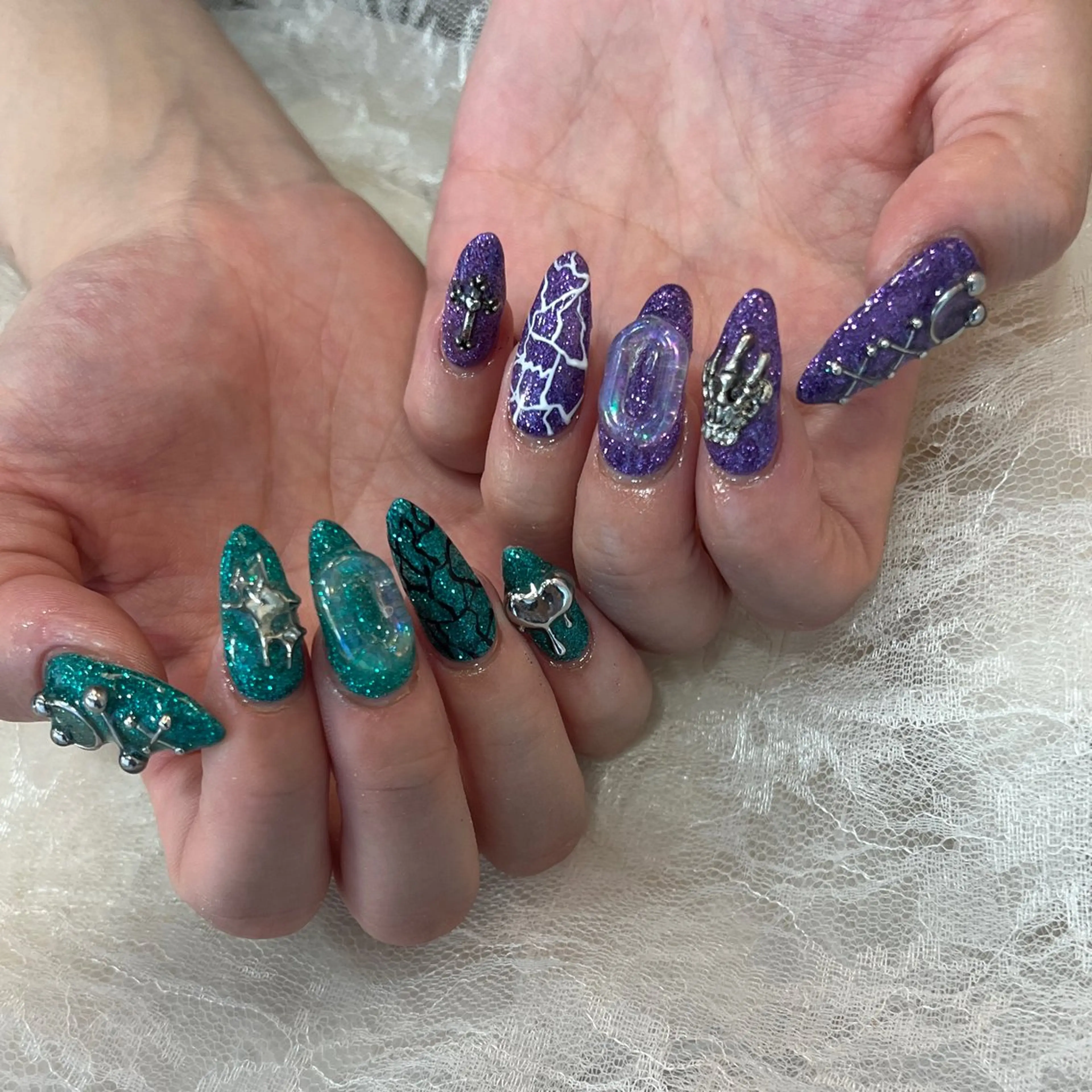 ネイル ハンドネイル 河野 弥月のネイルデザイン