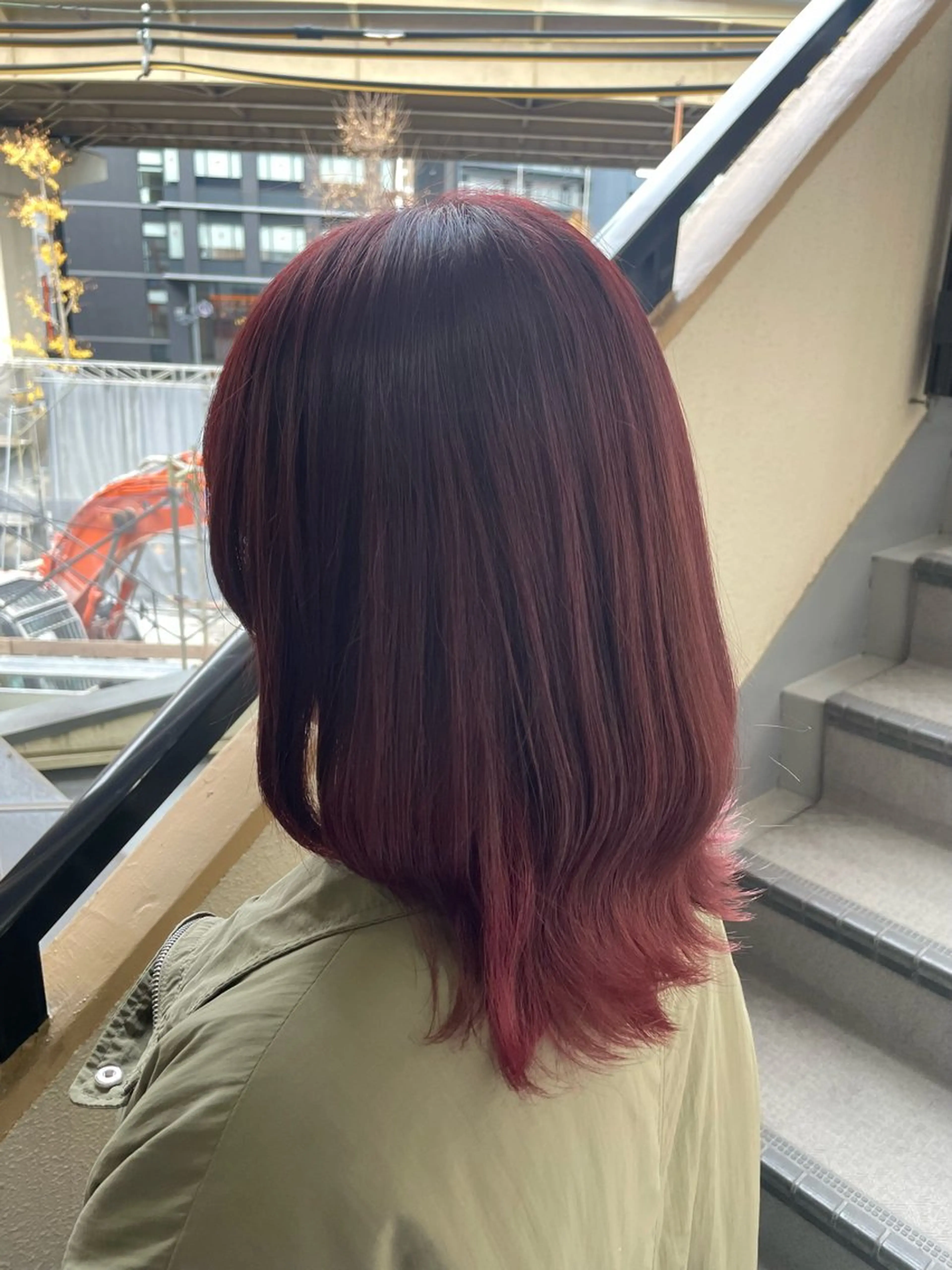 ショート ふかたさや🌟 艶感カラー🌟のヘアスタイル
