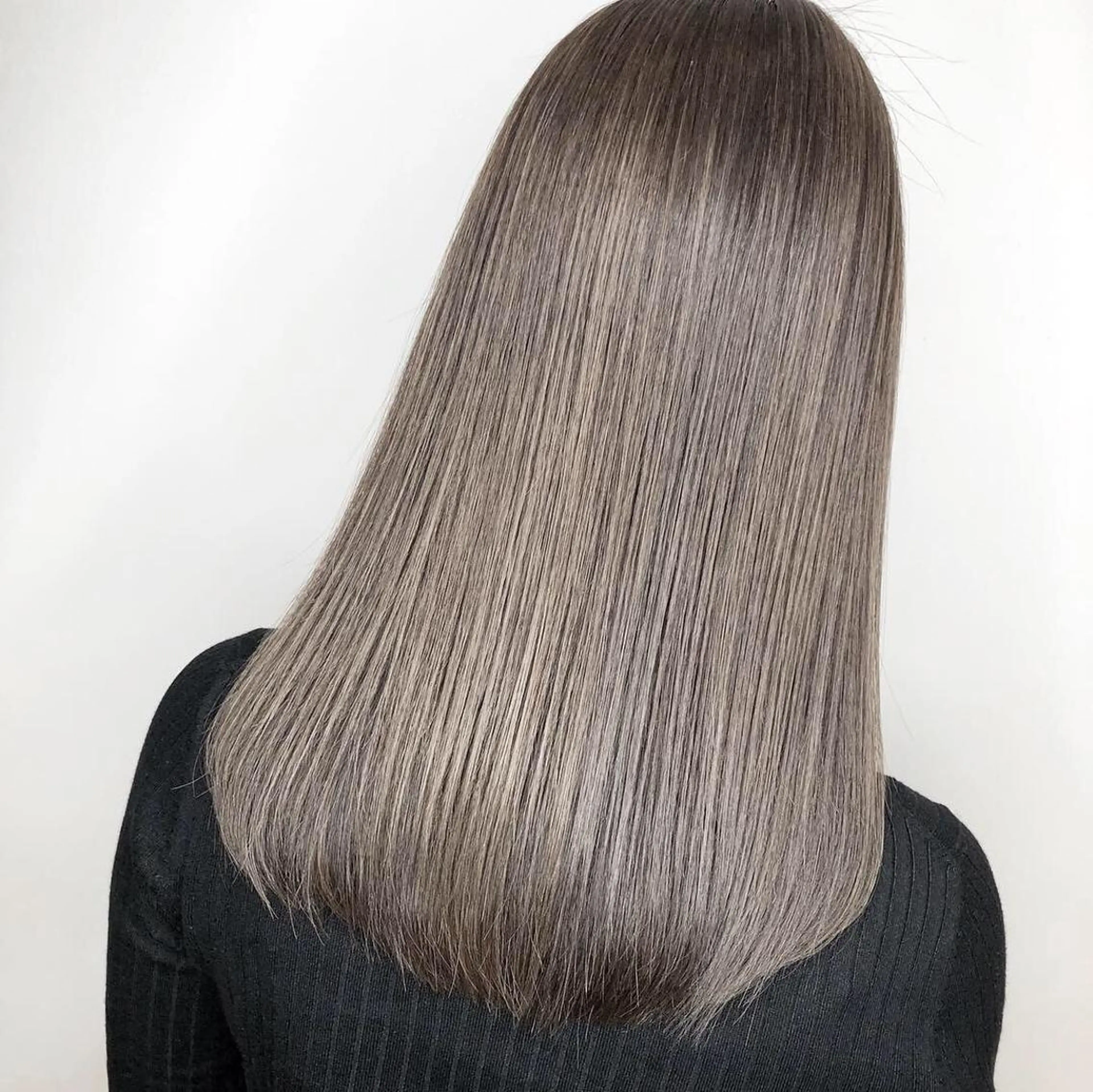 ロング カラー 髪質改善 カラー専門店のヘアスタイル