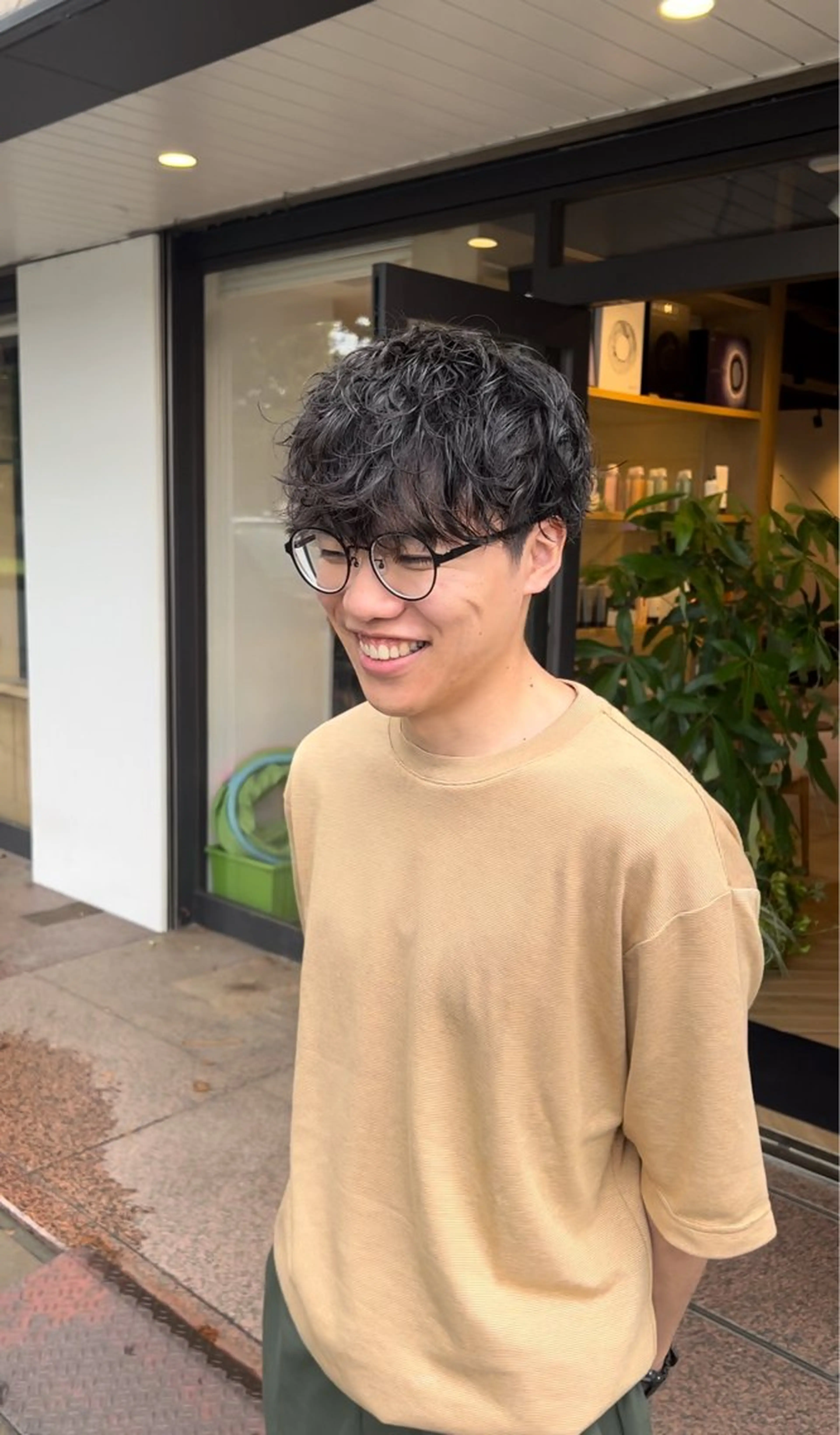 men'sカット＋眉カット＋ツイストスパイラルの写真