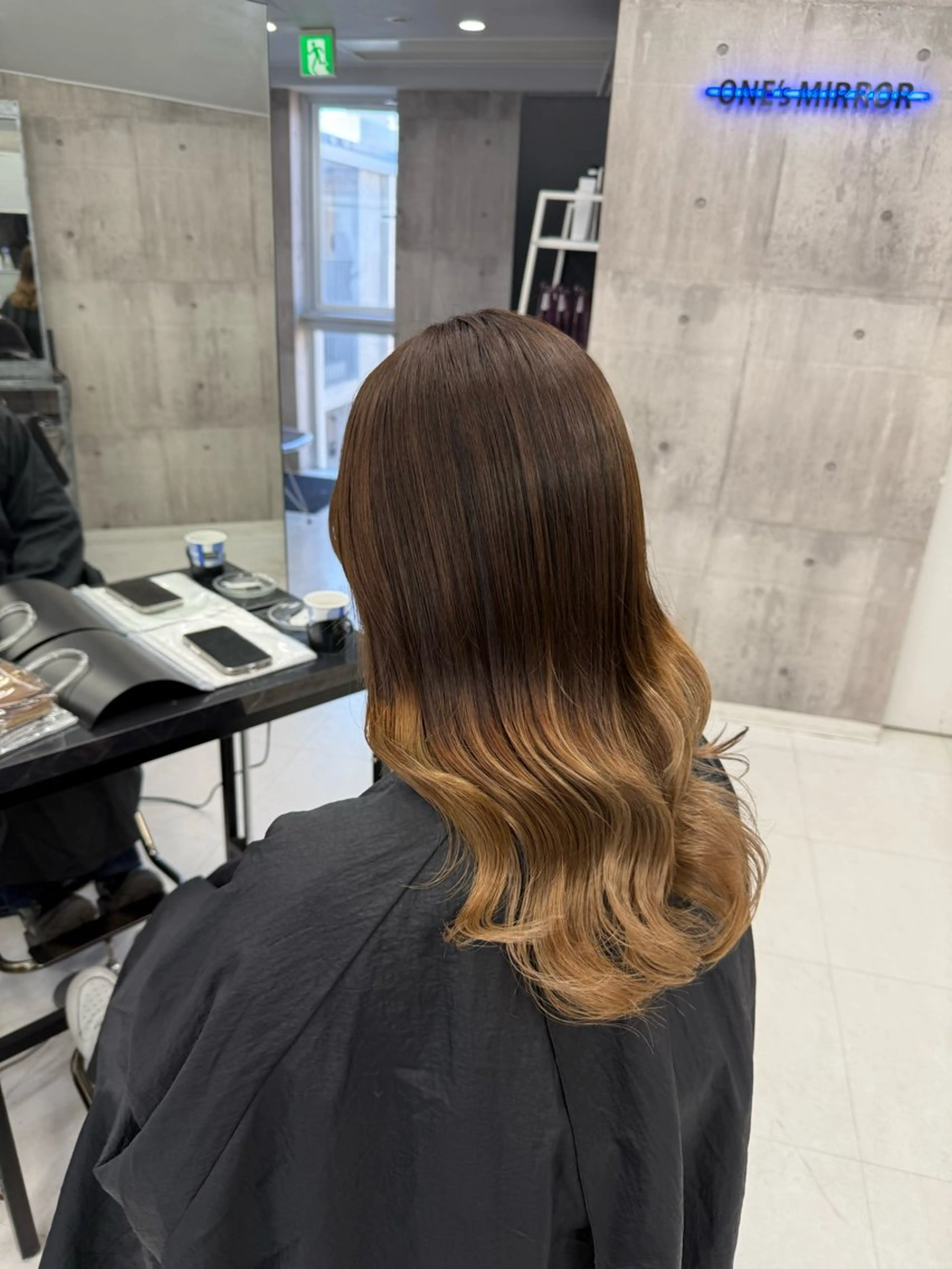 セミロング カラー メンズ メンズブリーチ ブリーチ デザインカラー ヘアカラー トリートメント ☁️かずき☁️寒色 ・デザイン特化🌟のヘアスタイル