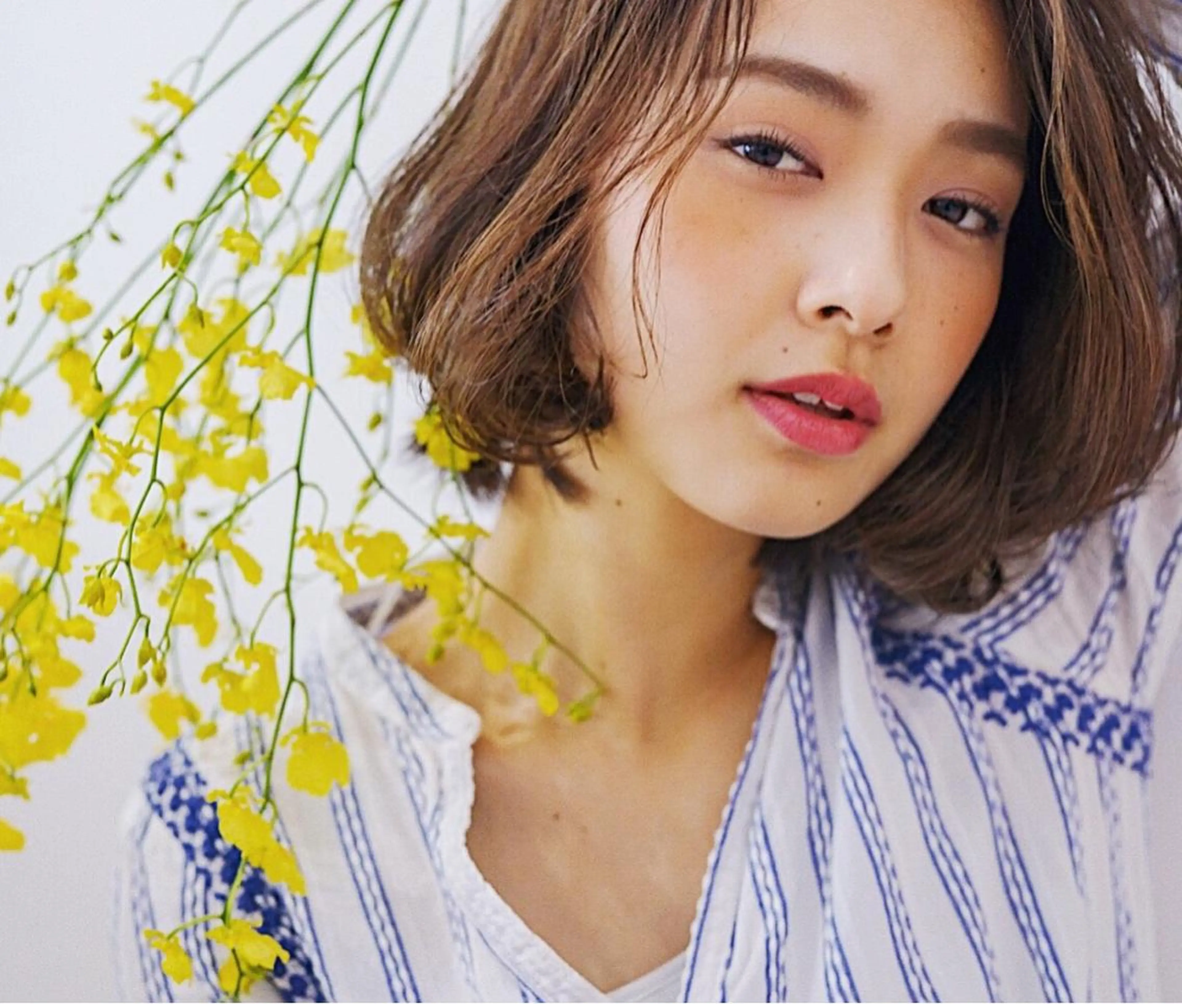 ミディアム カラー ✨艶ブリーチカラー ✨四ノ宮裕己のヘアスタイル