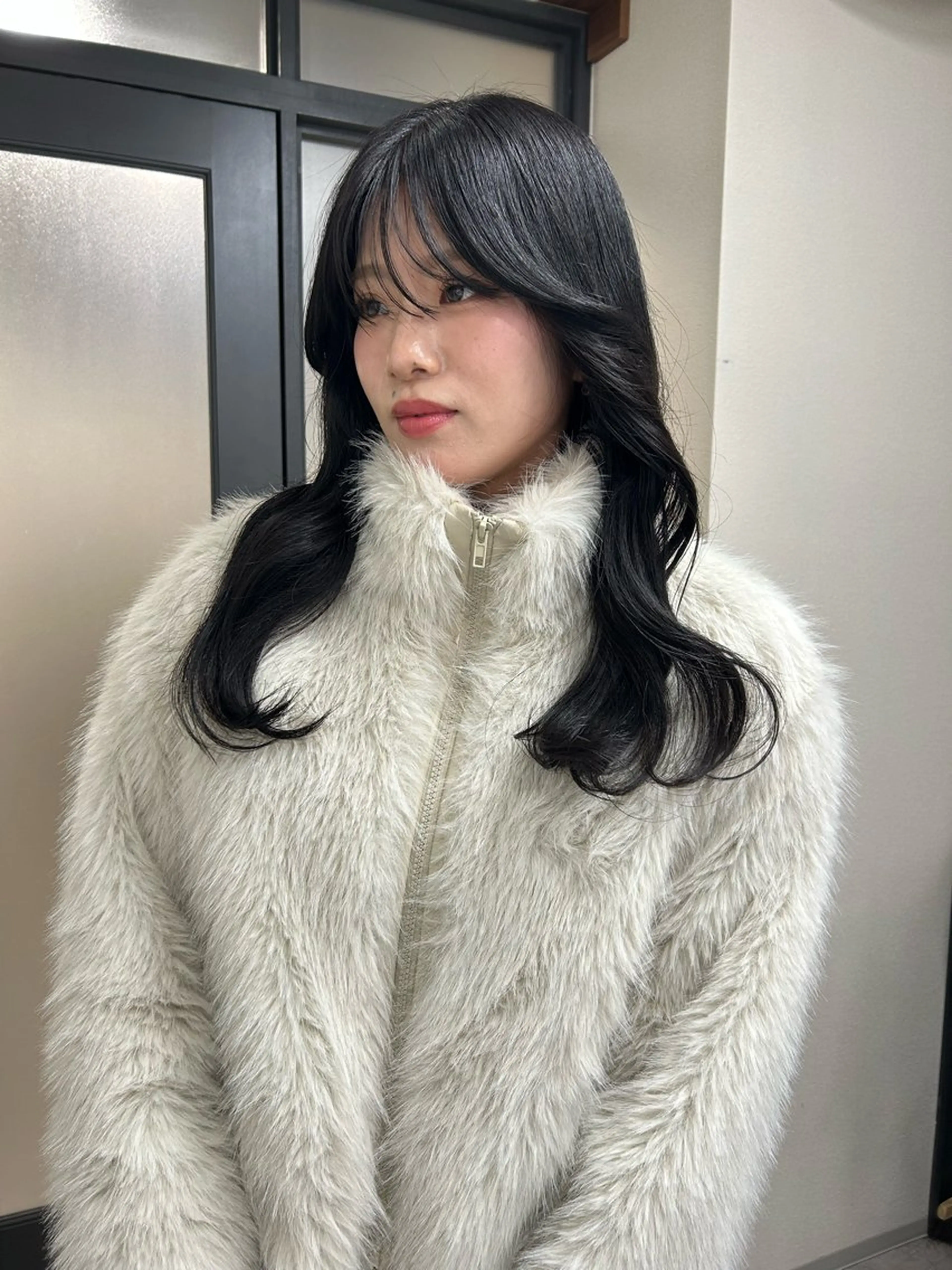 ロング カラー DOULAQ所属・AKO .のヘアスタイル