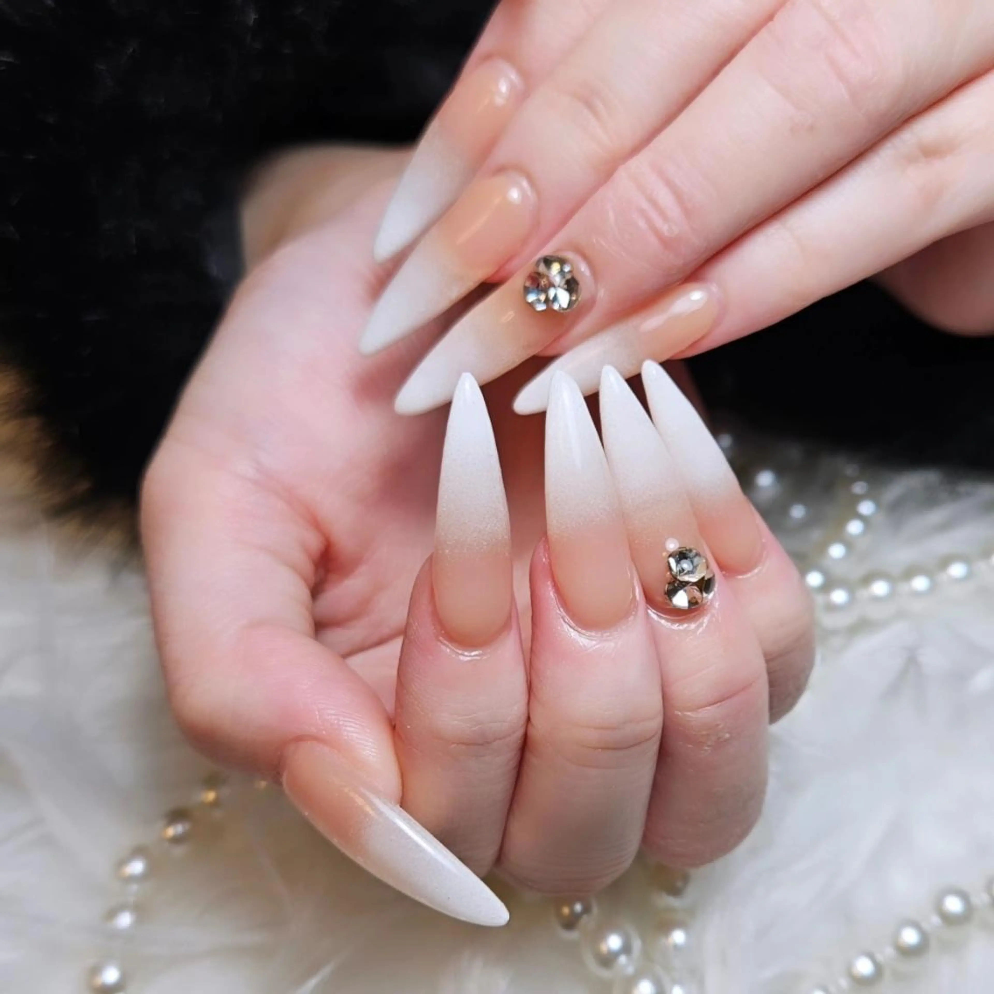 ネイル H3 Nail Tsuki🦋💙のネイルデザイン