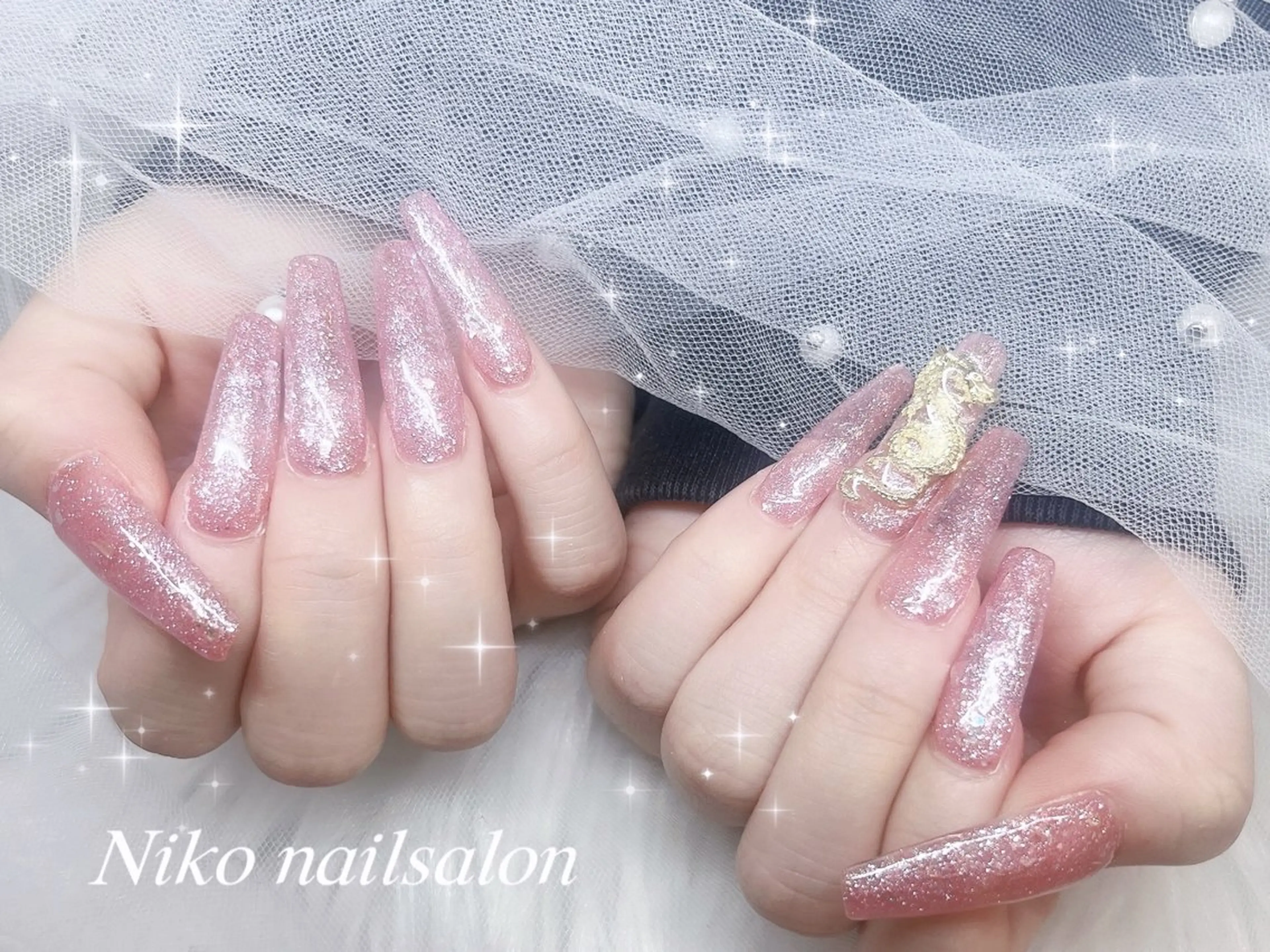 ネイル キラキラネイル ピンク Niko nailサロンのネイルデザイン