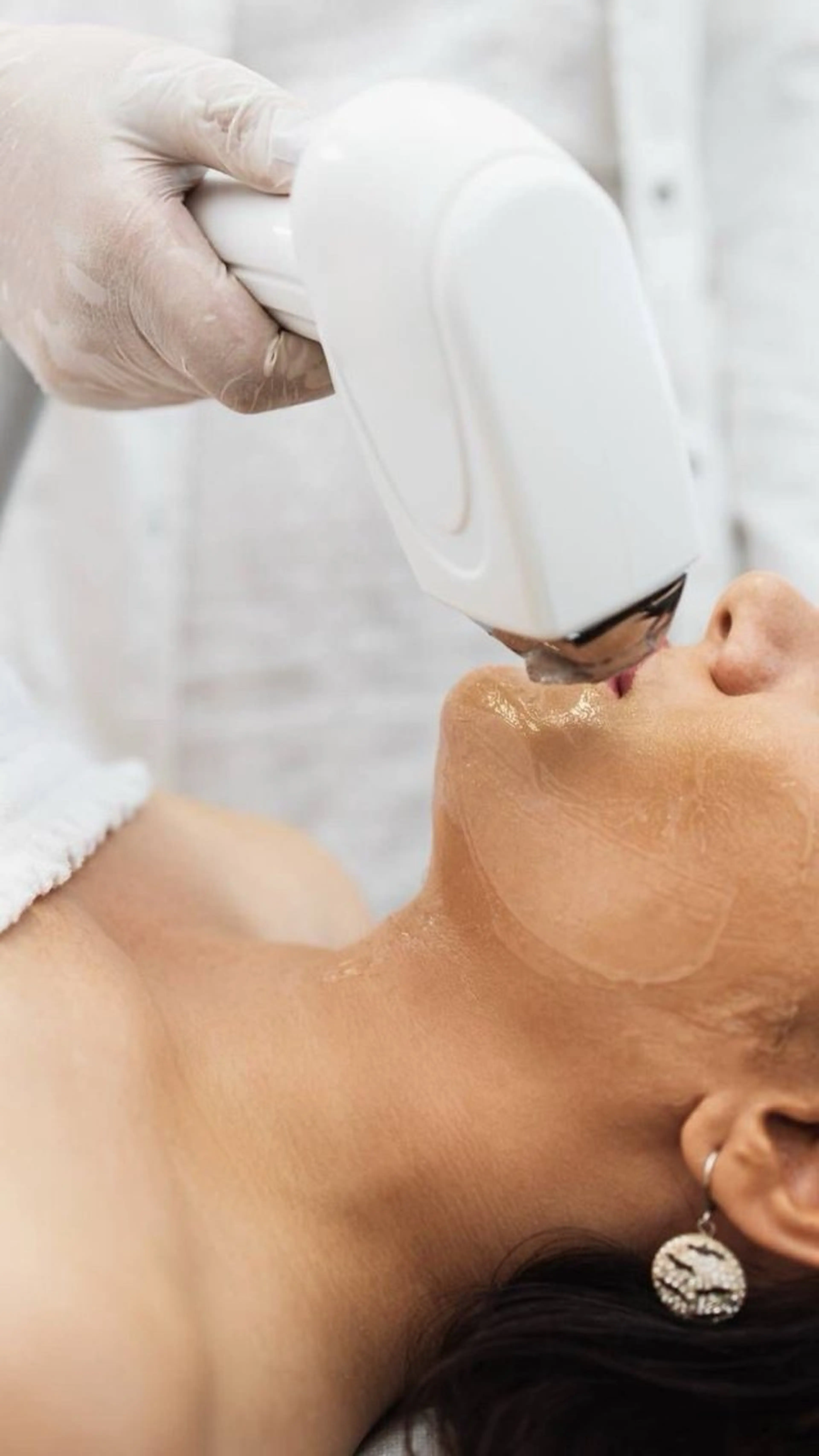 11月限定！全身脱毛(VIOまたは顔)1回分🎀メンズレディース大歓迎🎀の写真