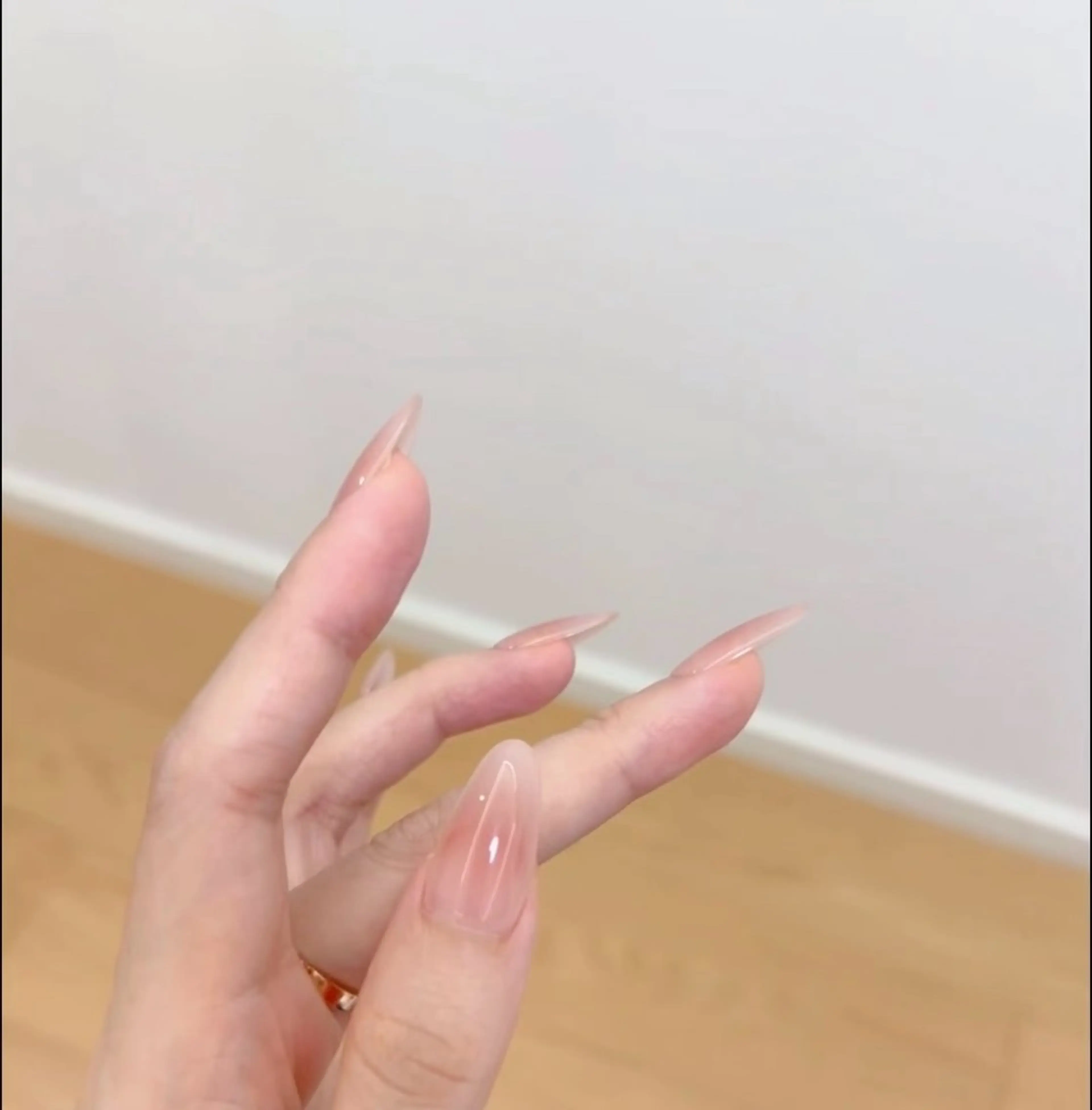 ネイル ジュリ ネイルのネイルデザイン