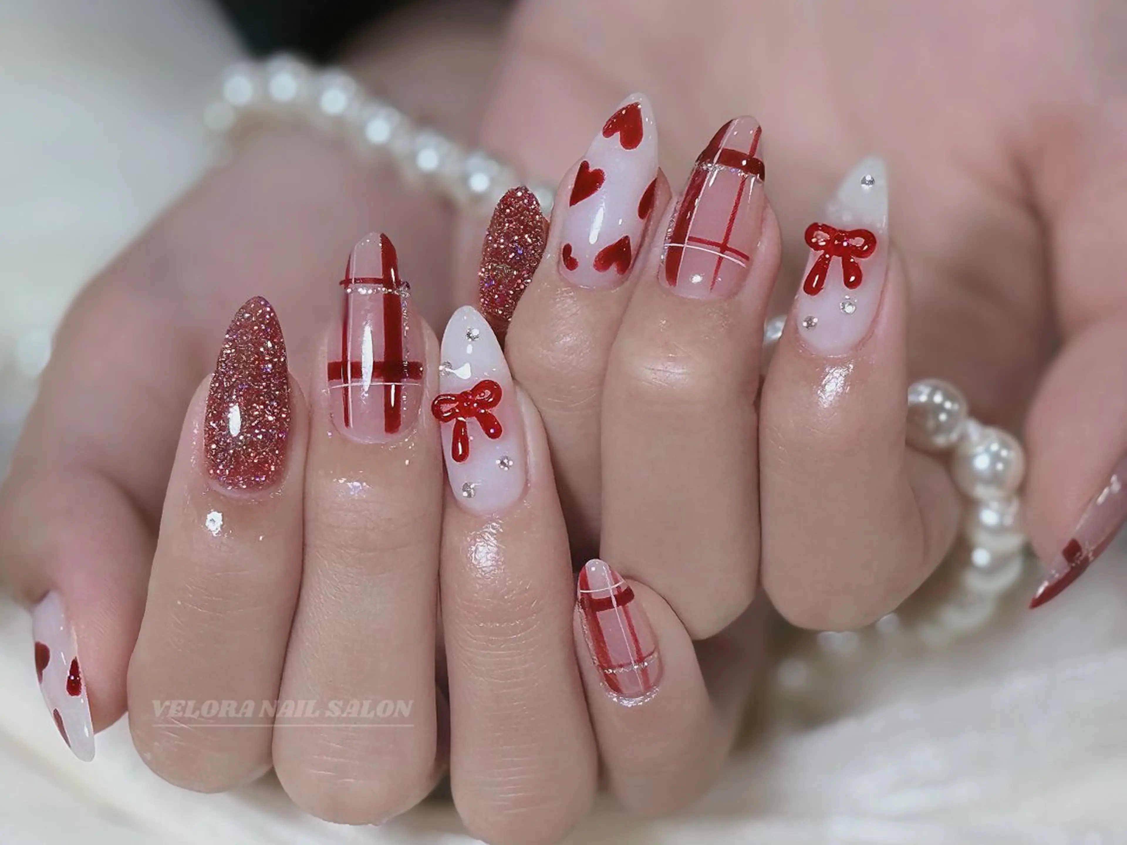 ネイル 長さ出し フレンチネイル ジェルネイル キラキラネイル 韓国ネイル ハンドネイル RINA NAILのネイルデザイン