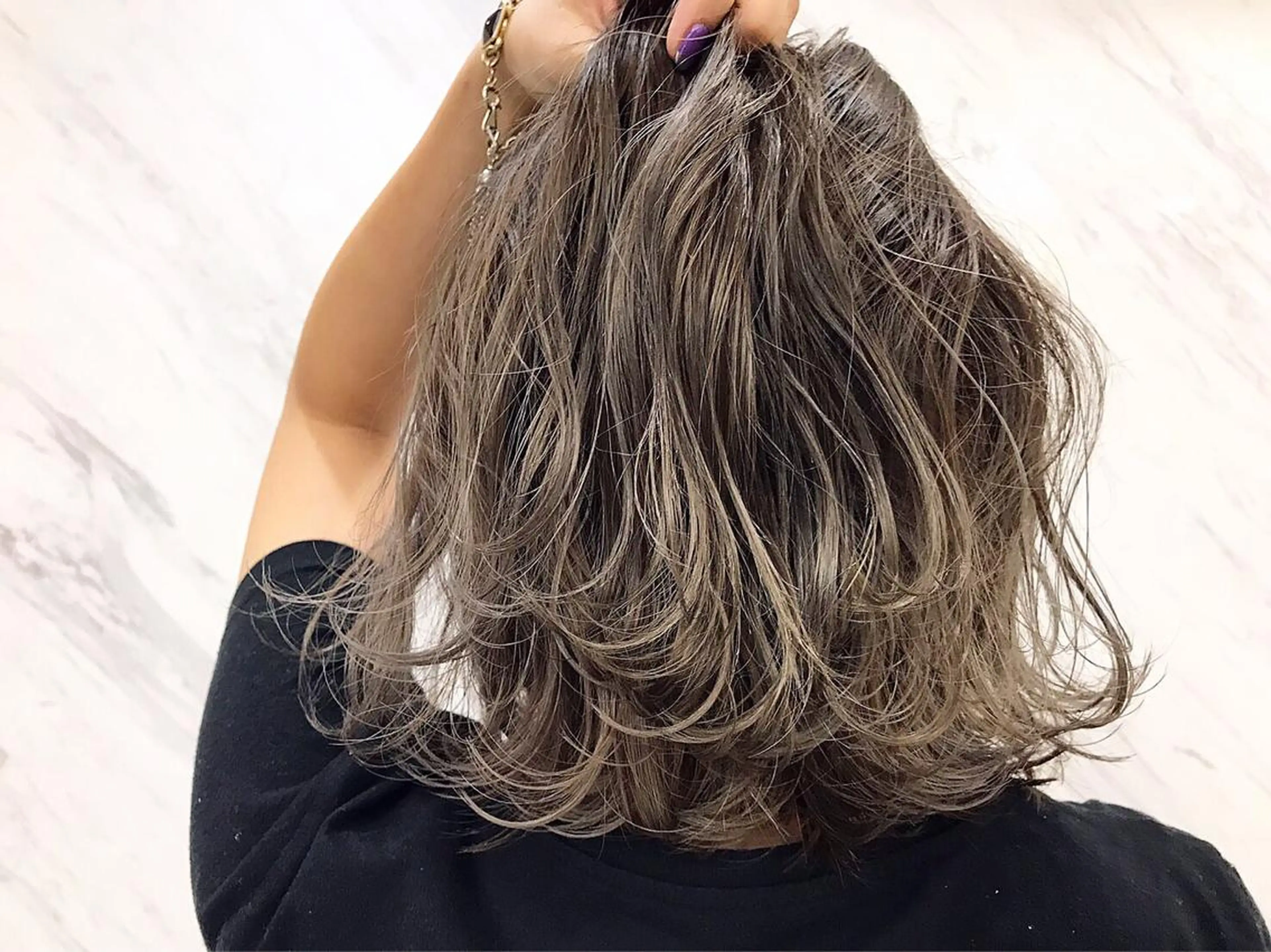 ショート カラー ブリーチ ハイライトカラー ハイライト PALAN所属・ボブ　ショート 特化 迫田紘史のヘアスタイル