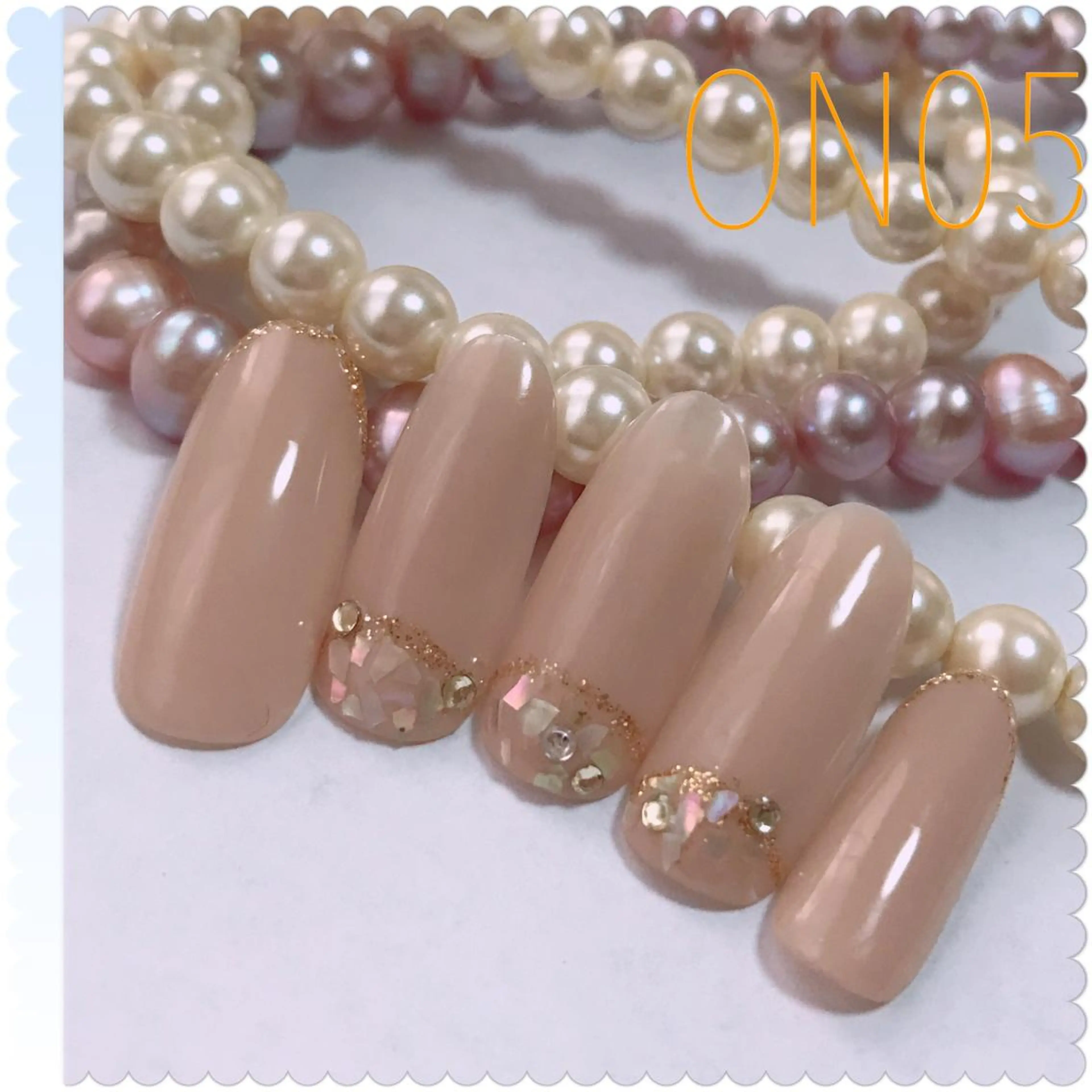 ネイル 園 寛子 （ネイリスト）のネイルデザイン