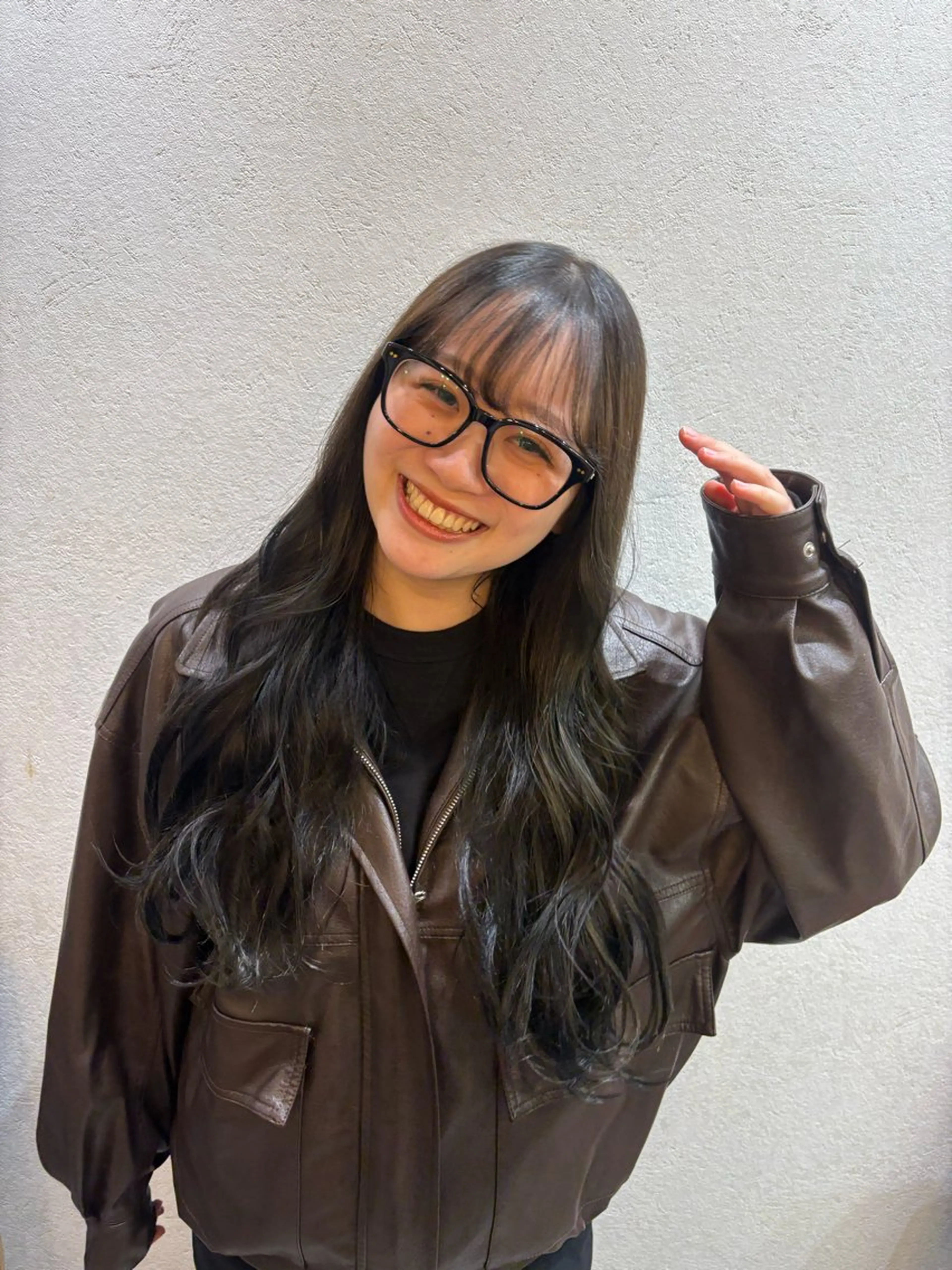 ロング ヘアカラー 🧵個性派/横浜パー マ/暖色/ミミのヘアスタイル