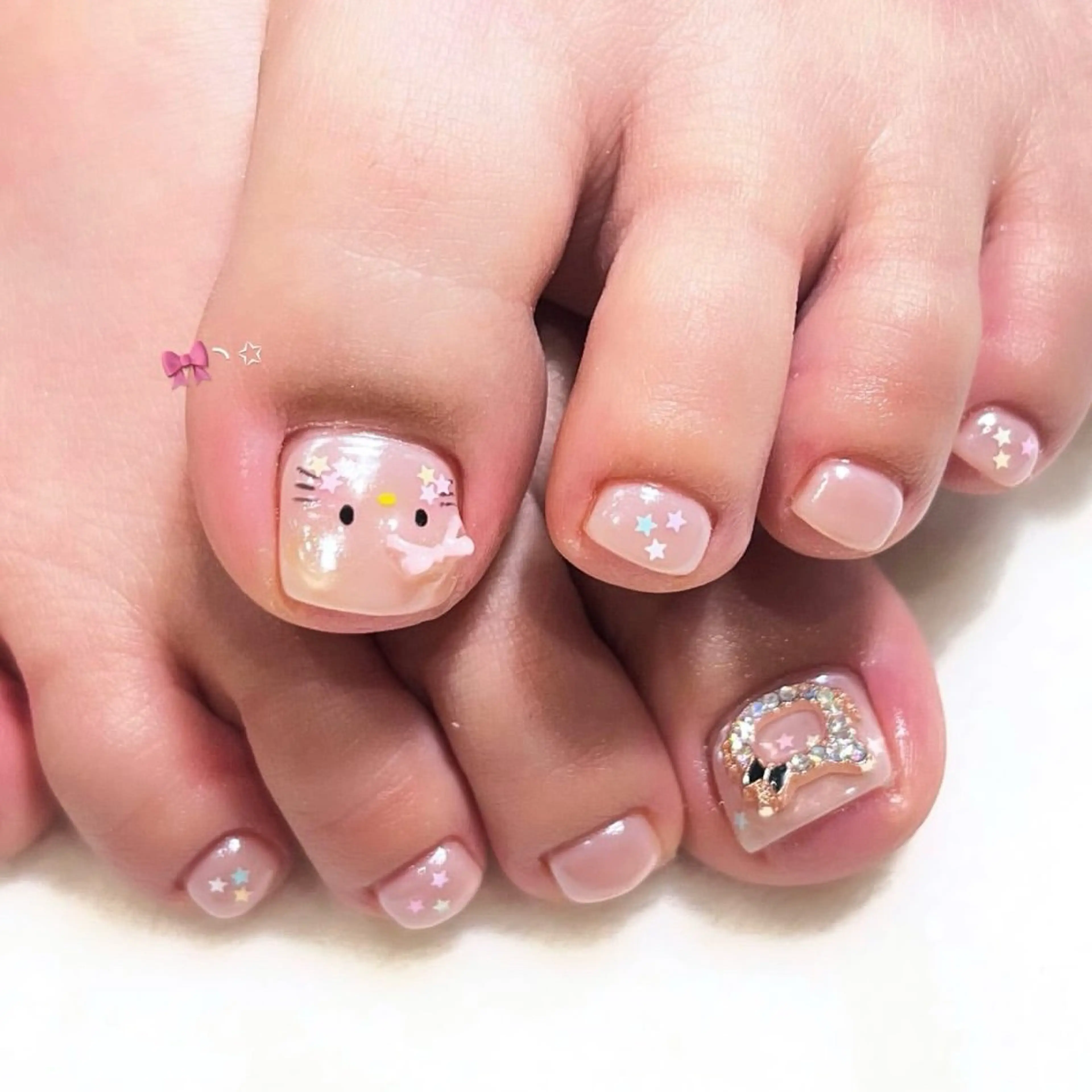 ネイル オーロラネイル フットネイル リボン miyuu🤍 @__miyuu._のその他イメージ