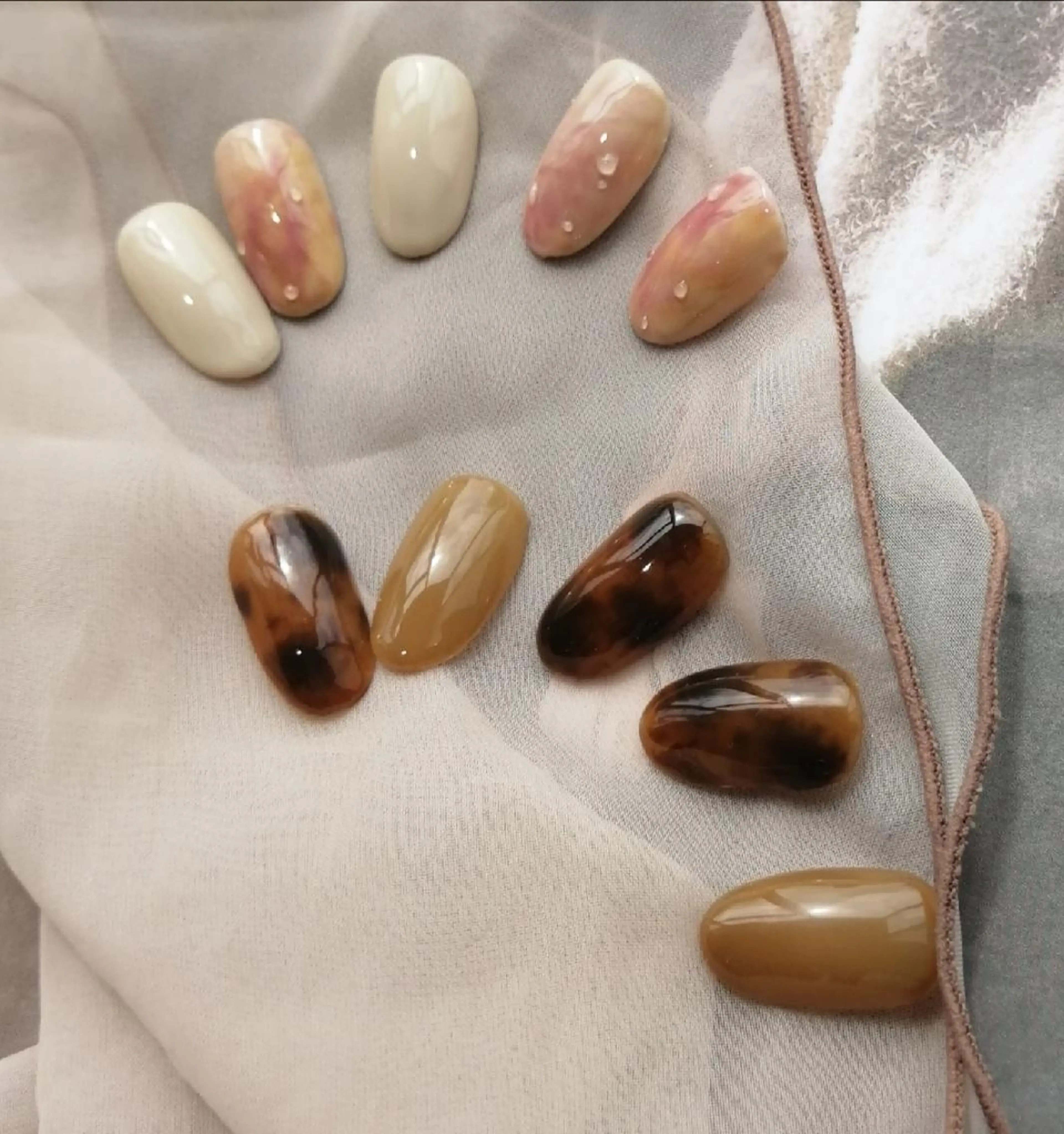 ネイル ハンドネイル EARTH coiffure beaute　ふじみ野店所属・EARTHふじみ野 ネイル　森花鈴のネイルデザイン