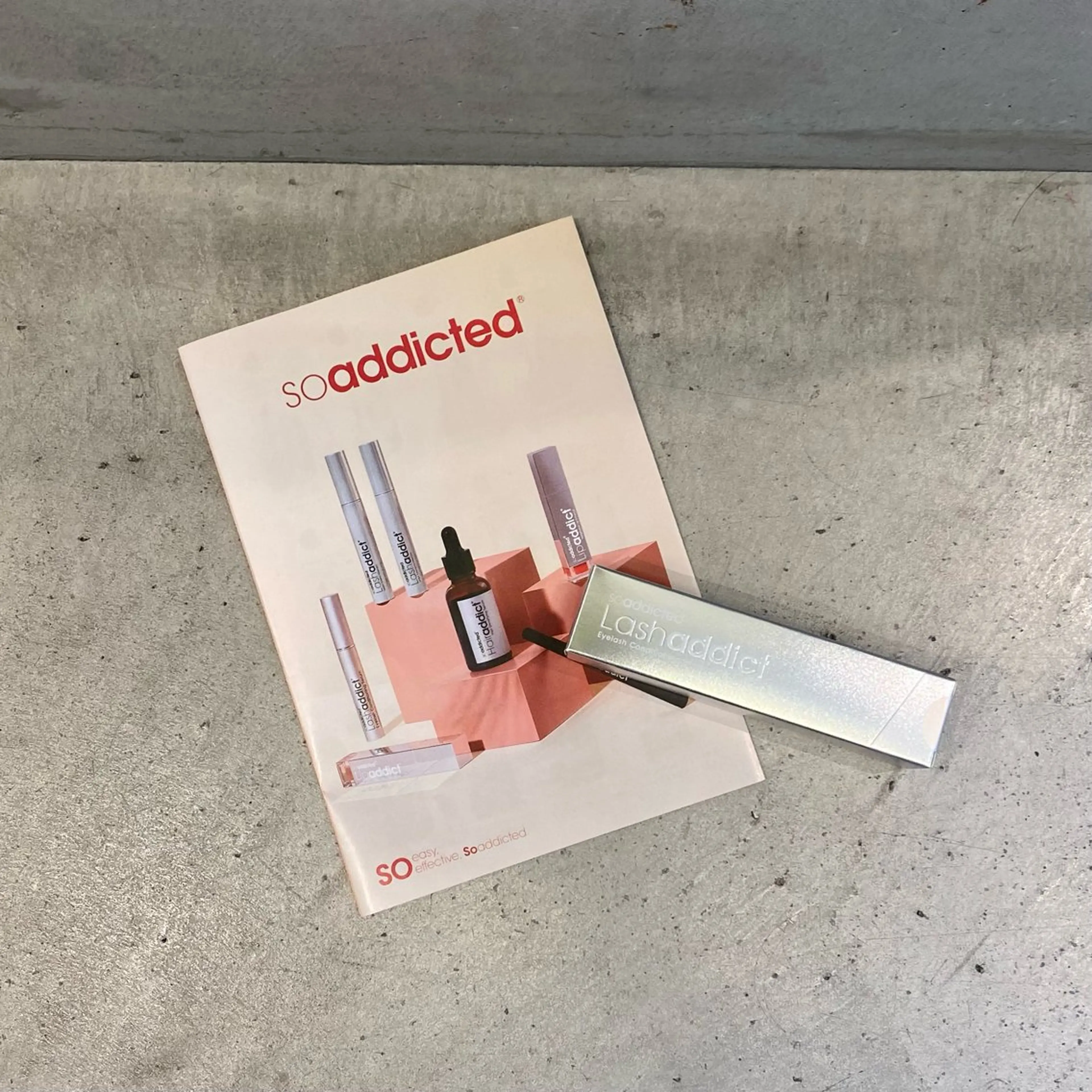 Moon(ムーン)所属・moon 梶本のマツエク・マツパデザイン