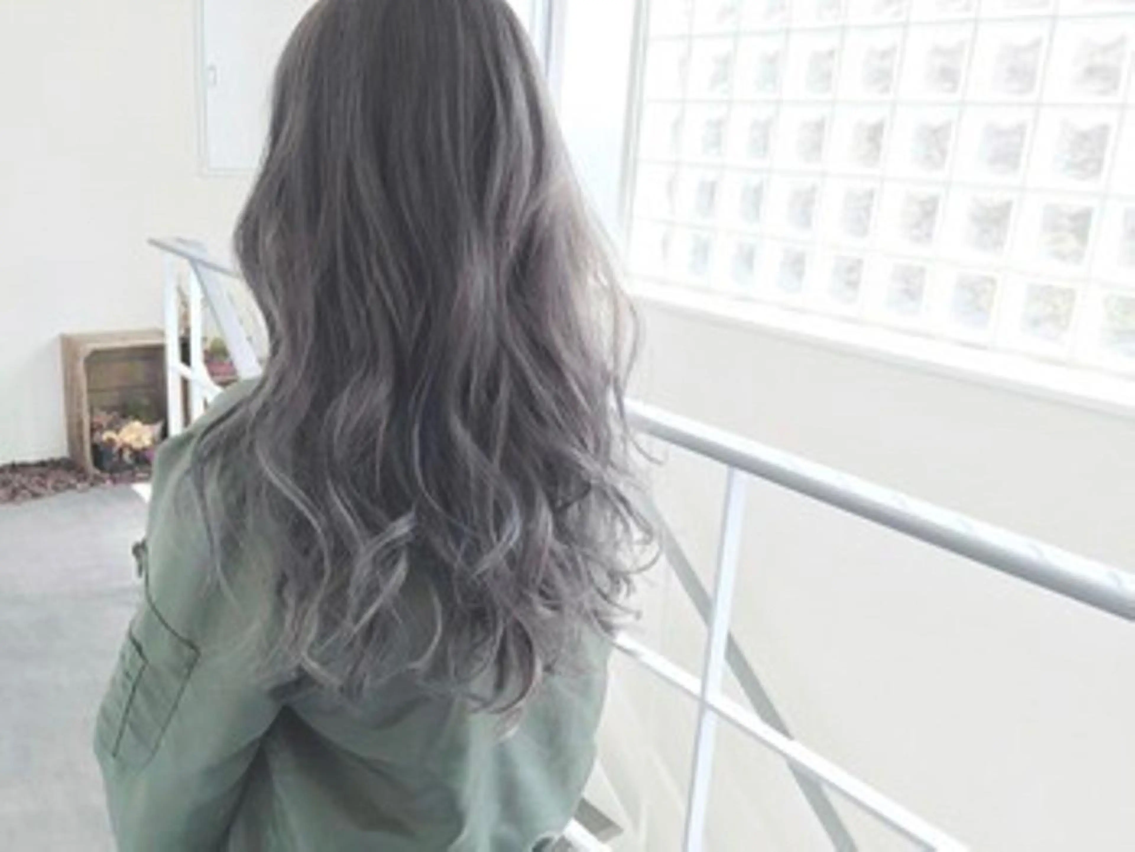 ロング the BRIDGE hair salonのヘアスタイル