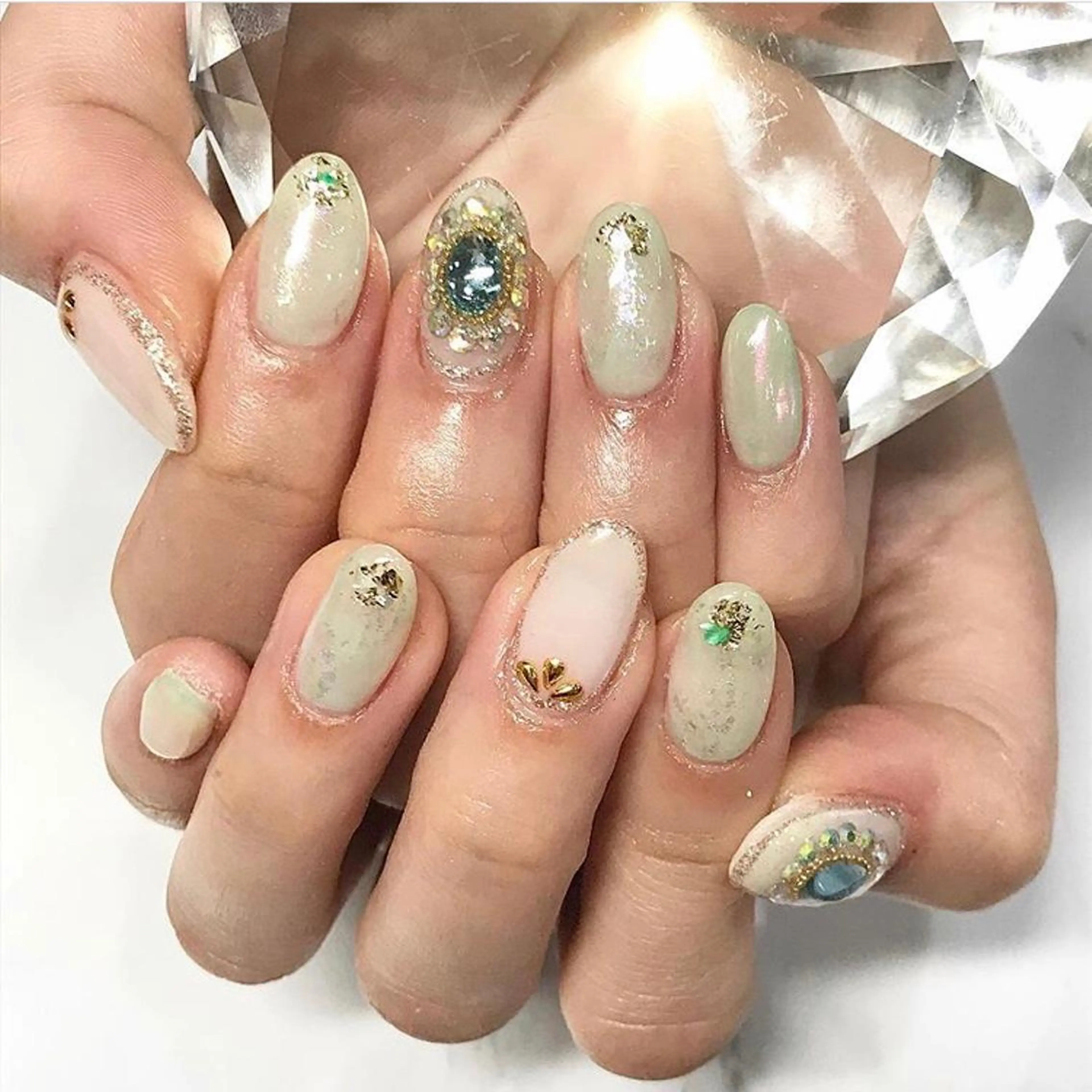 ネイル 渋谷ビュレネイル Kaoruのネイルデザイン