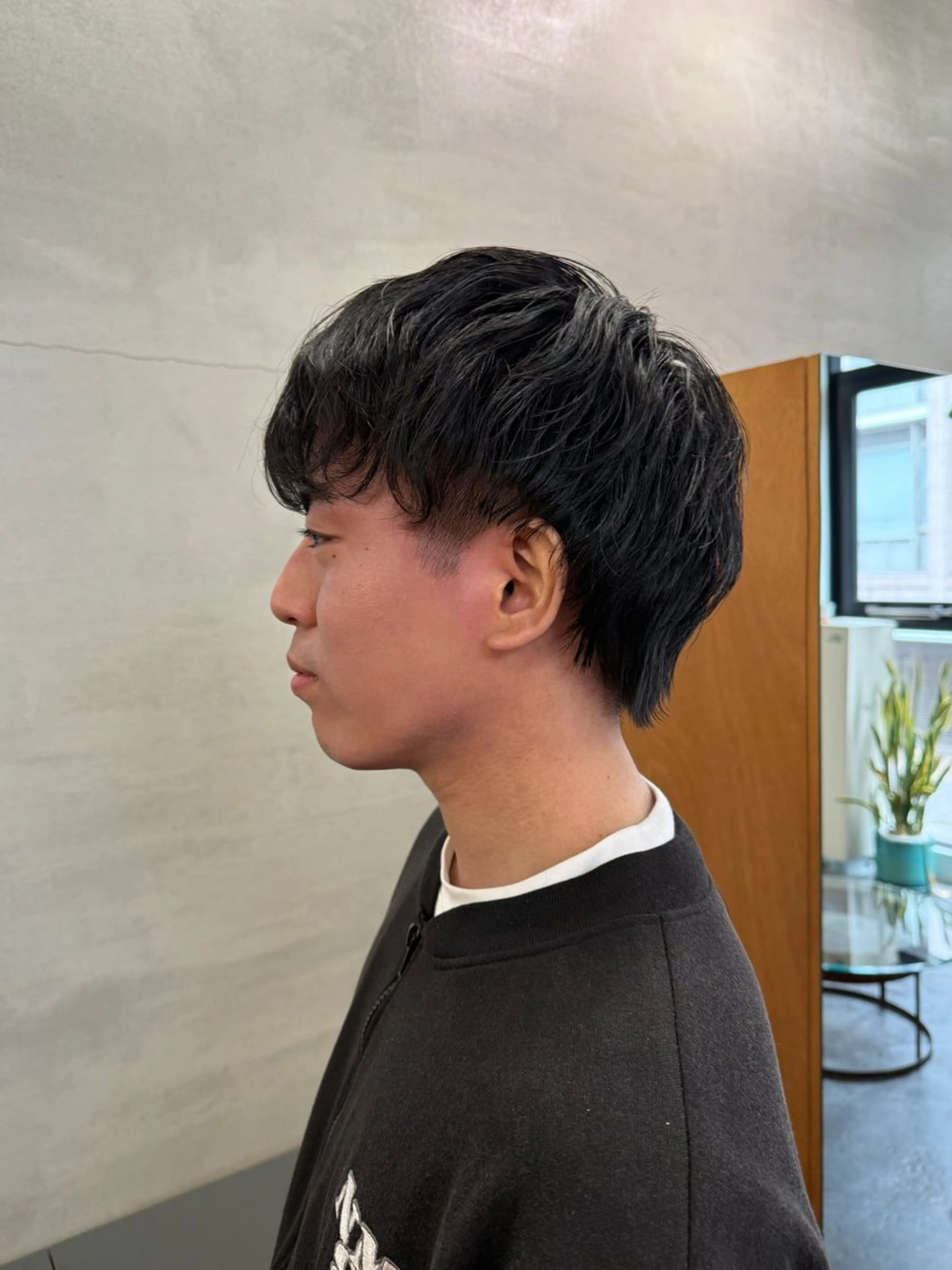 パーマ メンズ メンズパーマ カット パーマ トリートメント コノカ/暖色カラー/ 透明感カラーのヘアスタイル