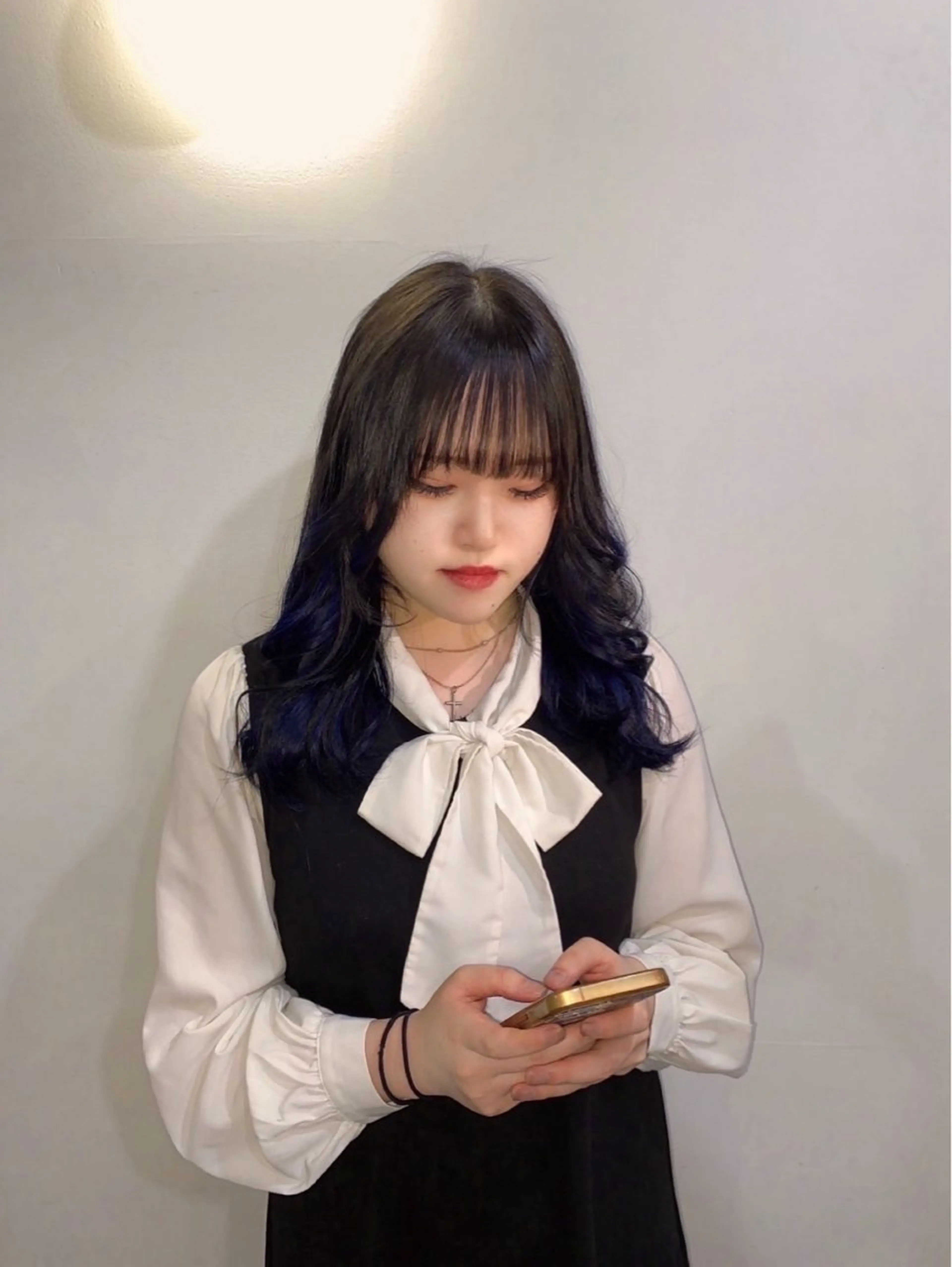 カラー ネイビーカラー ハナダ メイのヘアスタイル