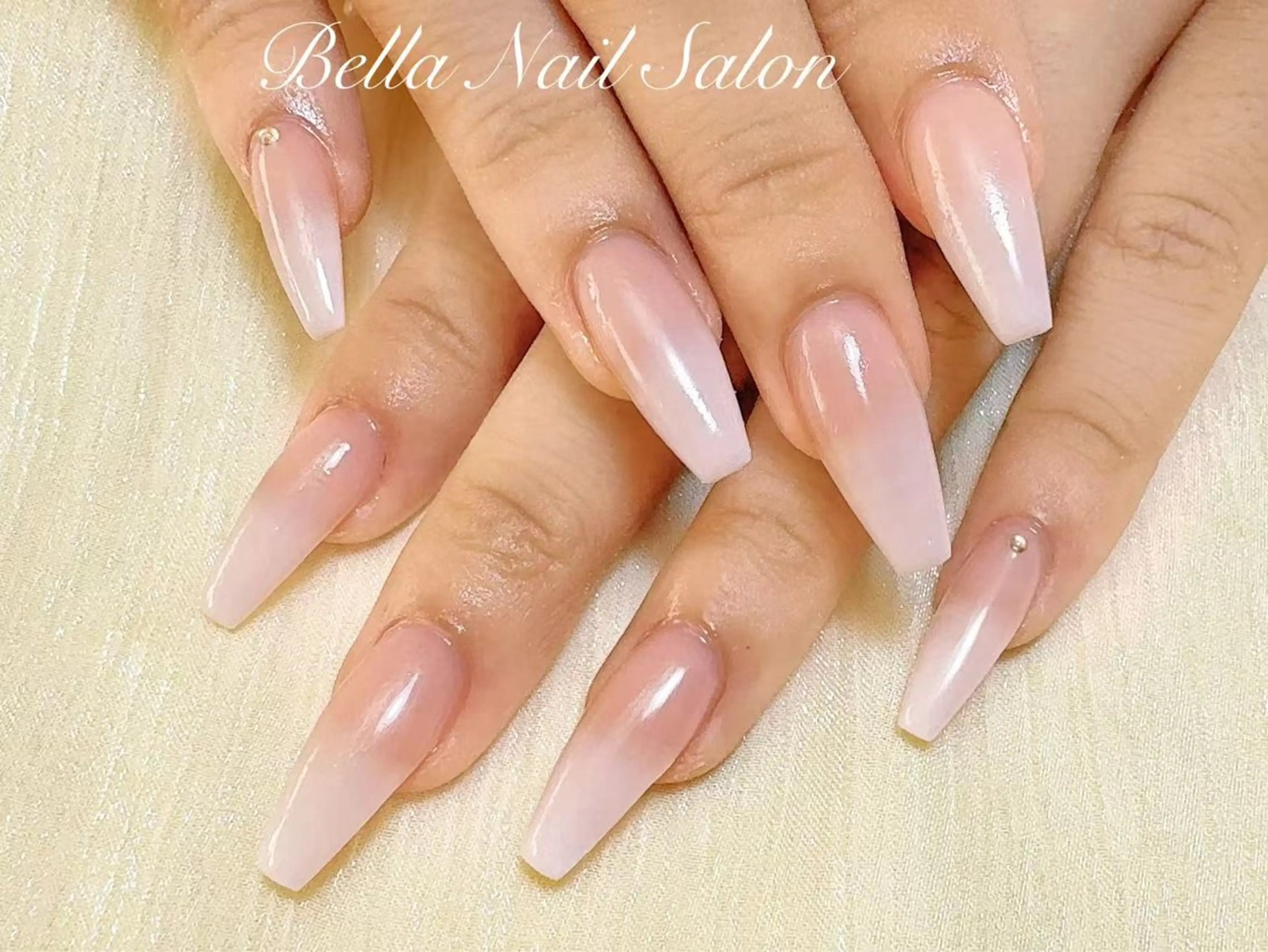 ネイル ハンドネイル Bella Nail Salon 【パラジェル／フィルイン／長さ出し】所属・エリカ エリカのネイルデザイン
