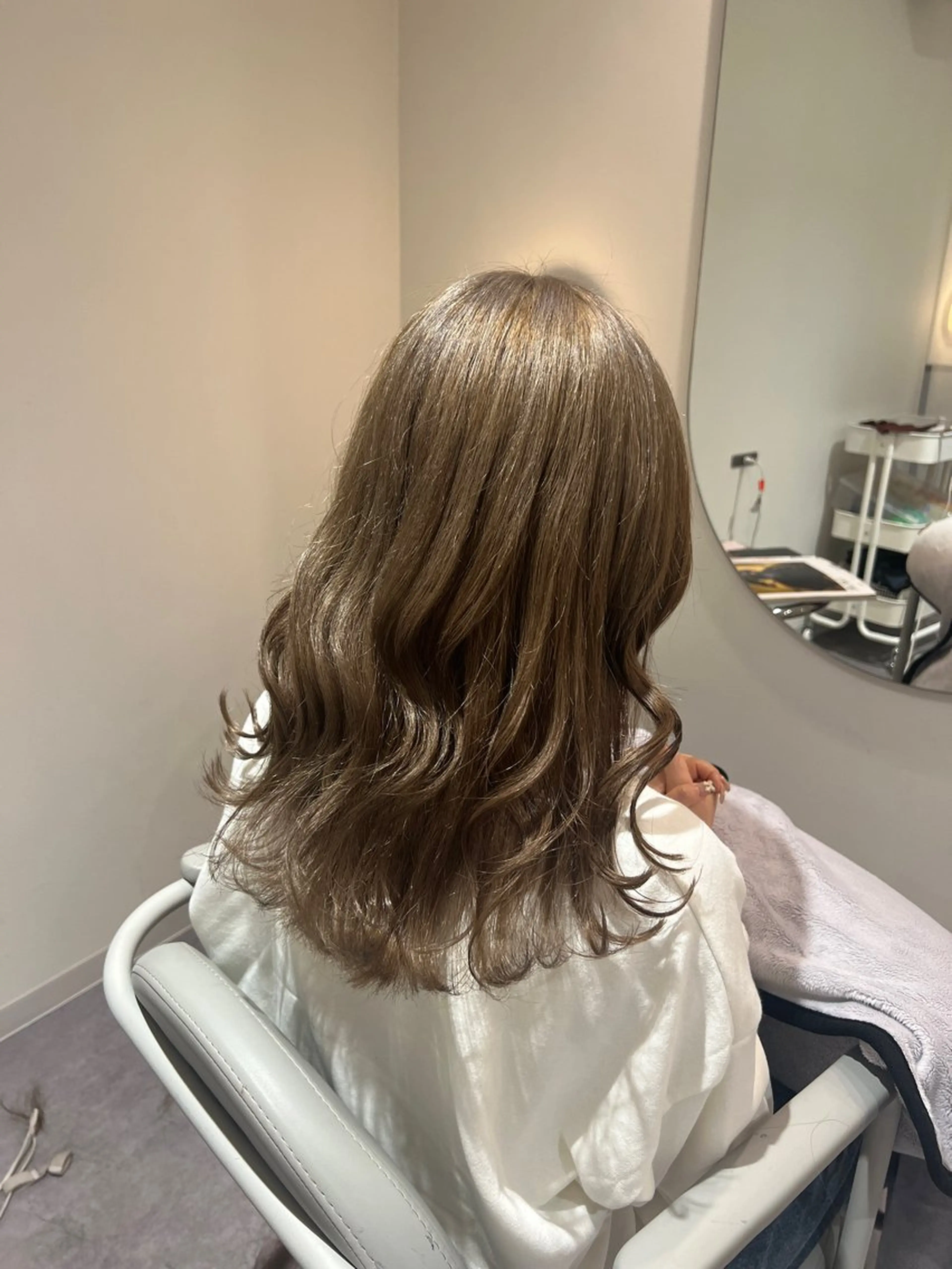 セミロング 美髪✨艶髪✨髪質改善 カラー特化🌙鈴屋和のヘアスタイル