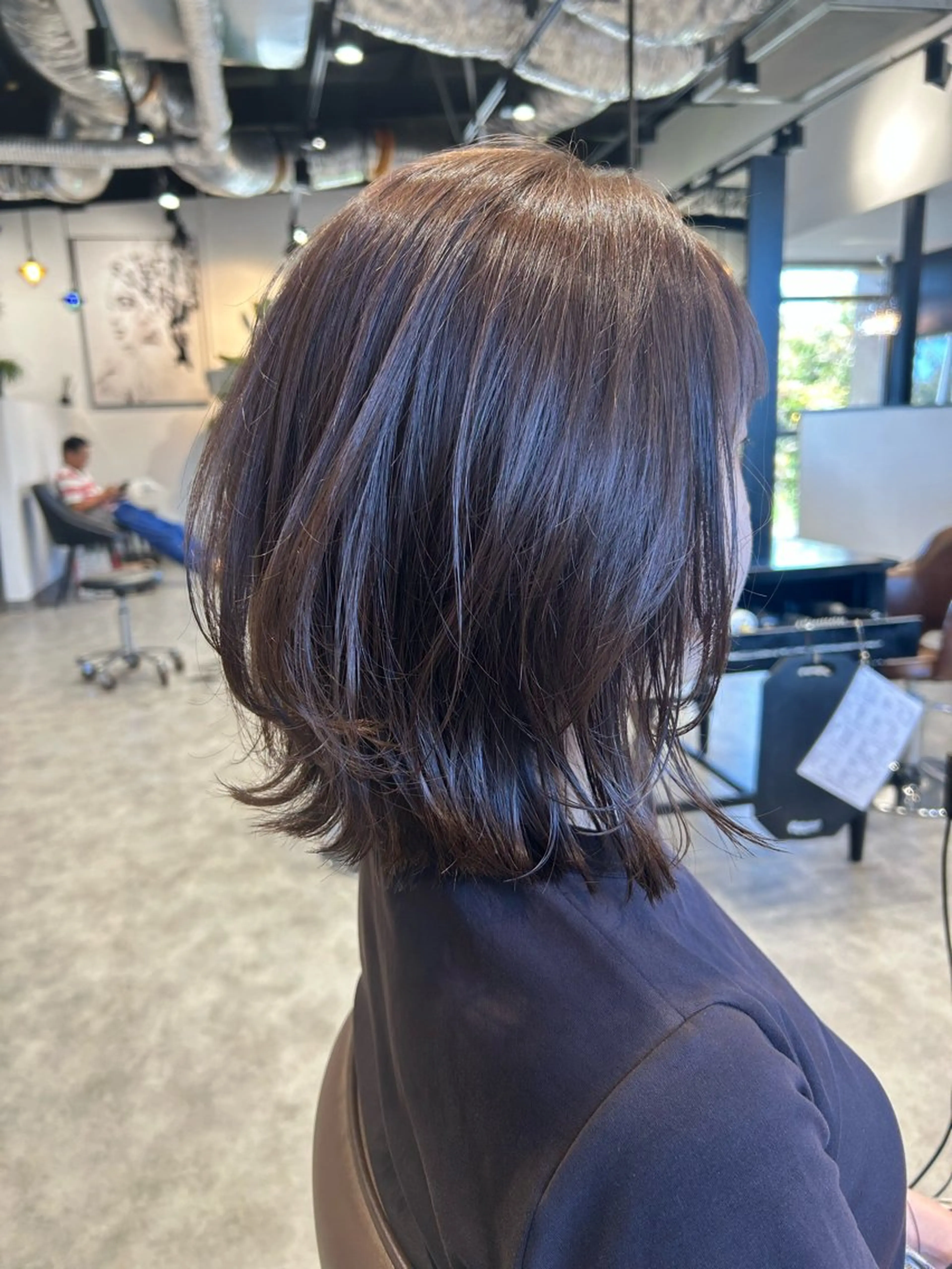 ミディアム ウノプリール　京橋店所属・西本 緋那乃のヘアスタイル