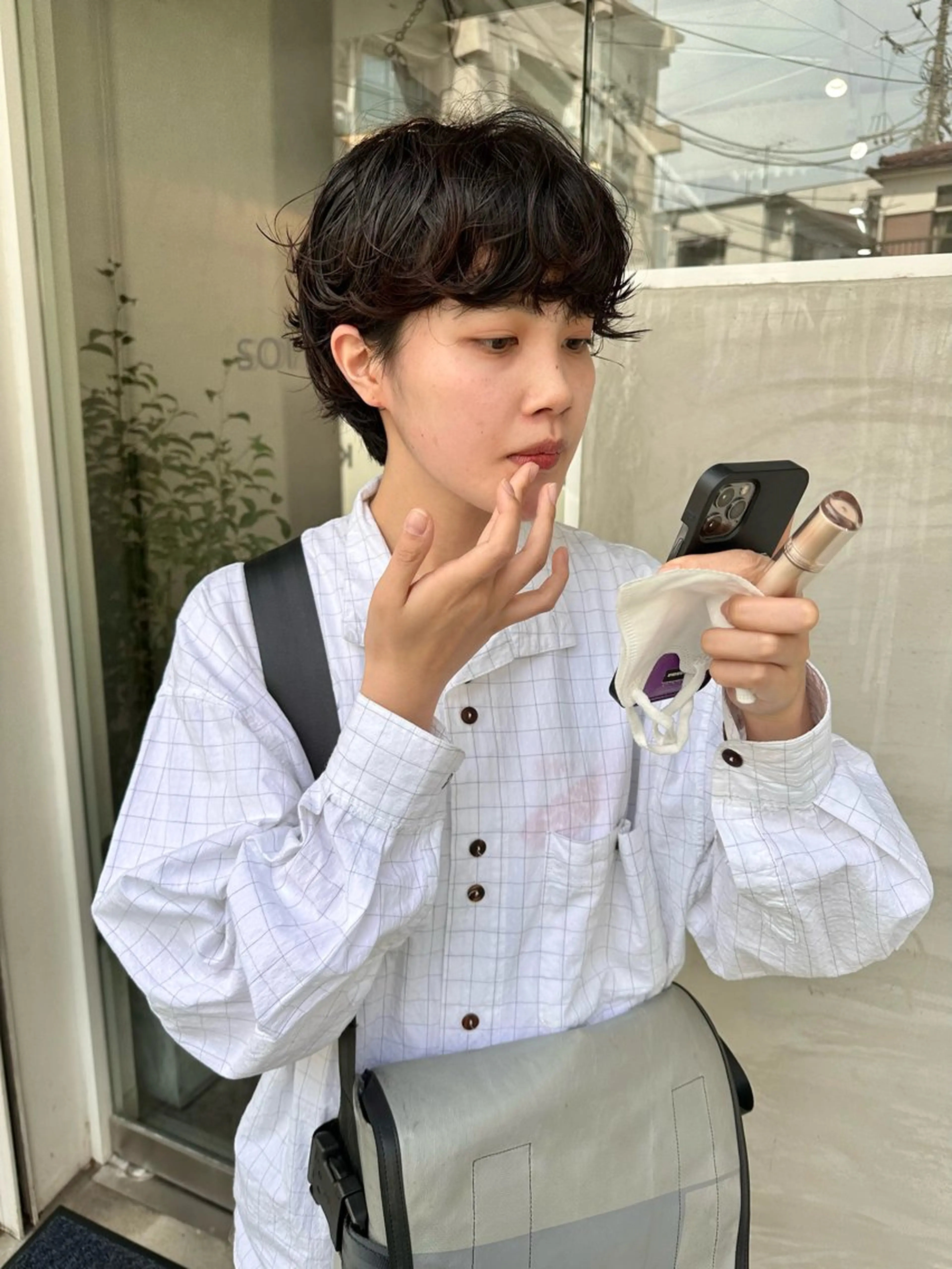 ショート カラー パーマ ニュアンスパーマ カット ヘアカラー パーマ トリートメント パーマ/透明感カラー /ボブ/吉田一生のヘアスタイル